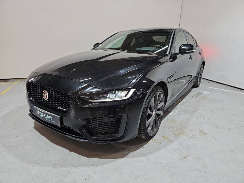 Image de l'annonce principale - Jaguar XE