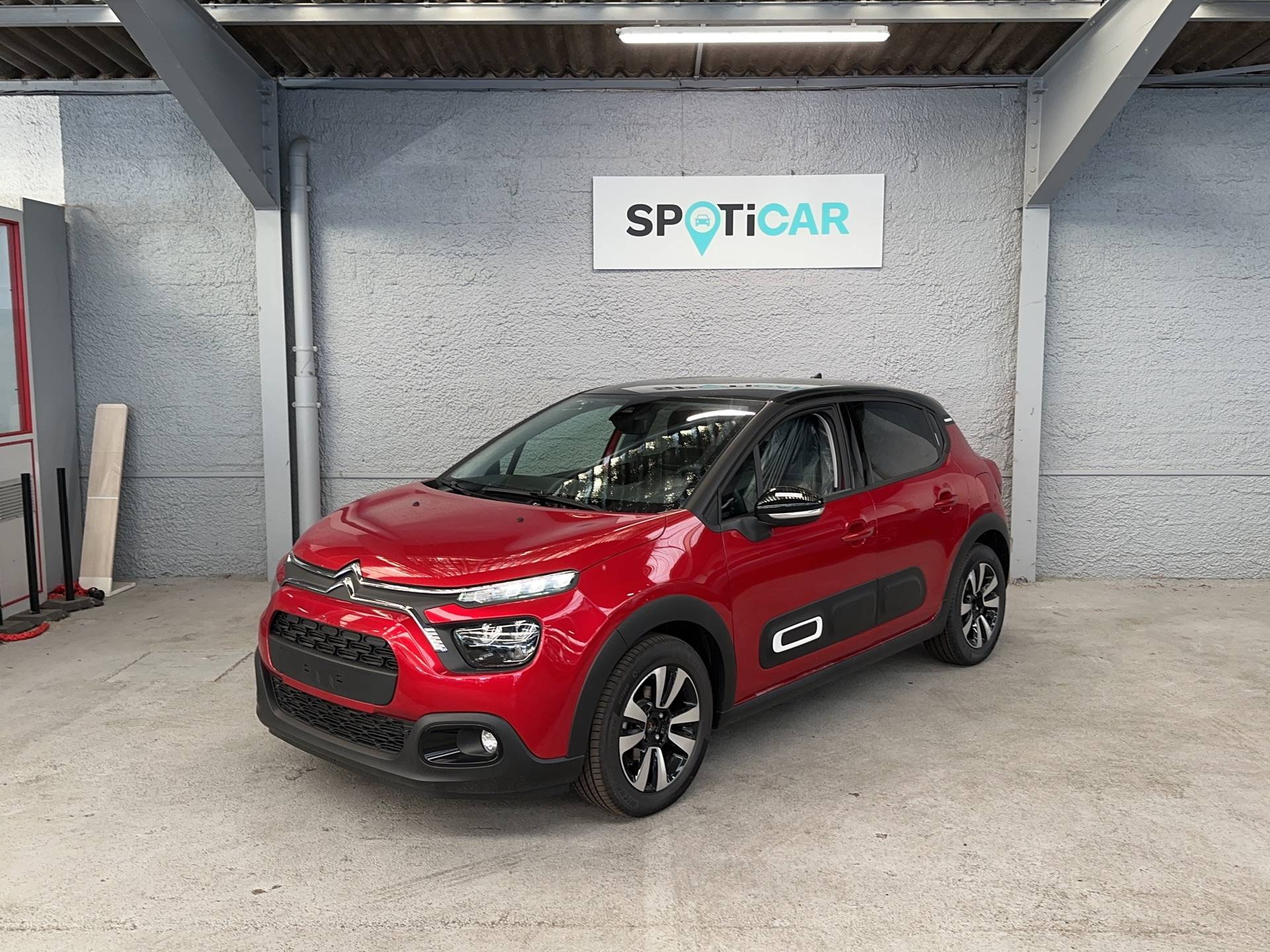 Citroën C3, Année 2023, ESSENCE