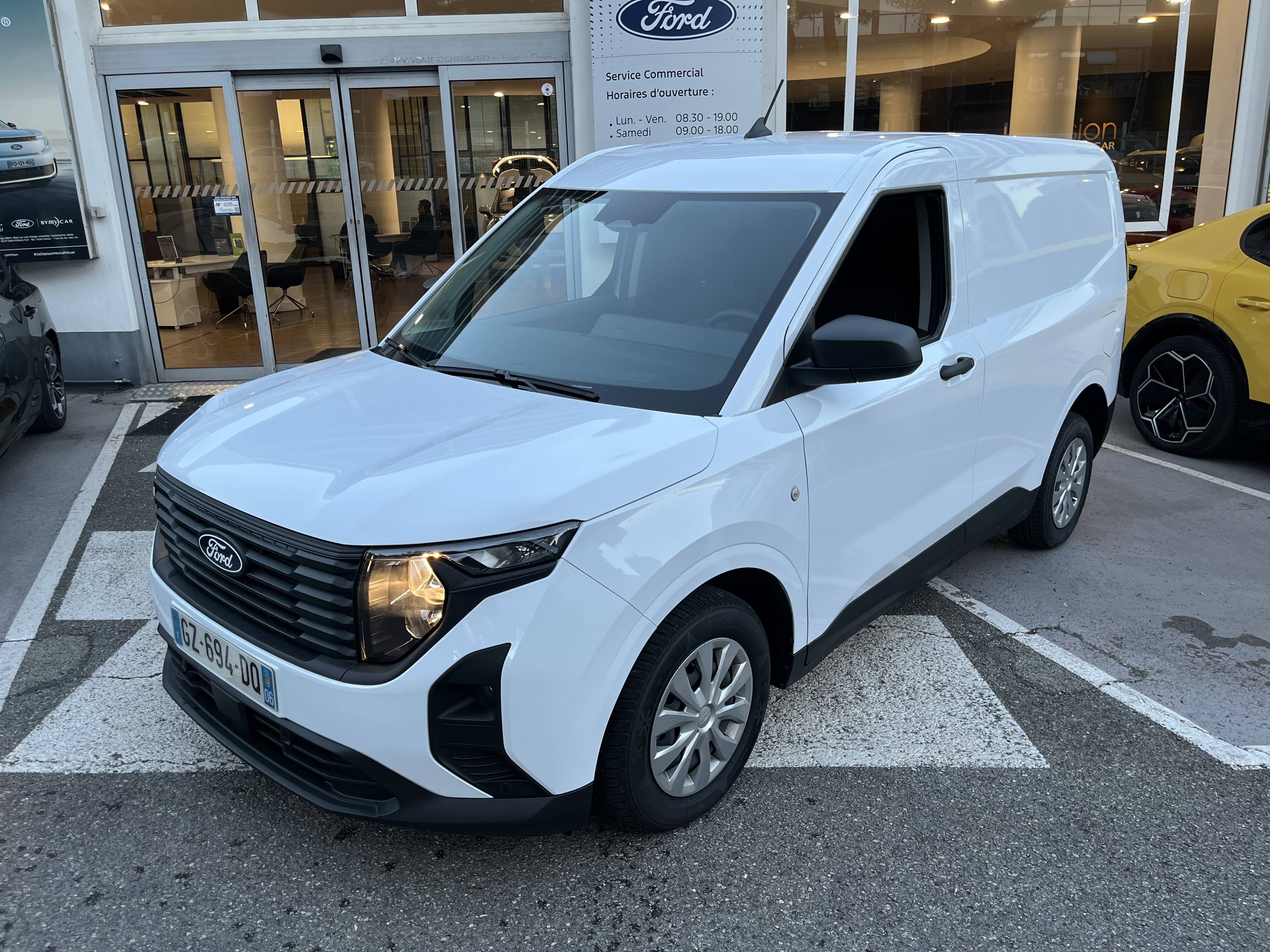 Image de l'annonce principale - Ford Transit Courier