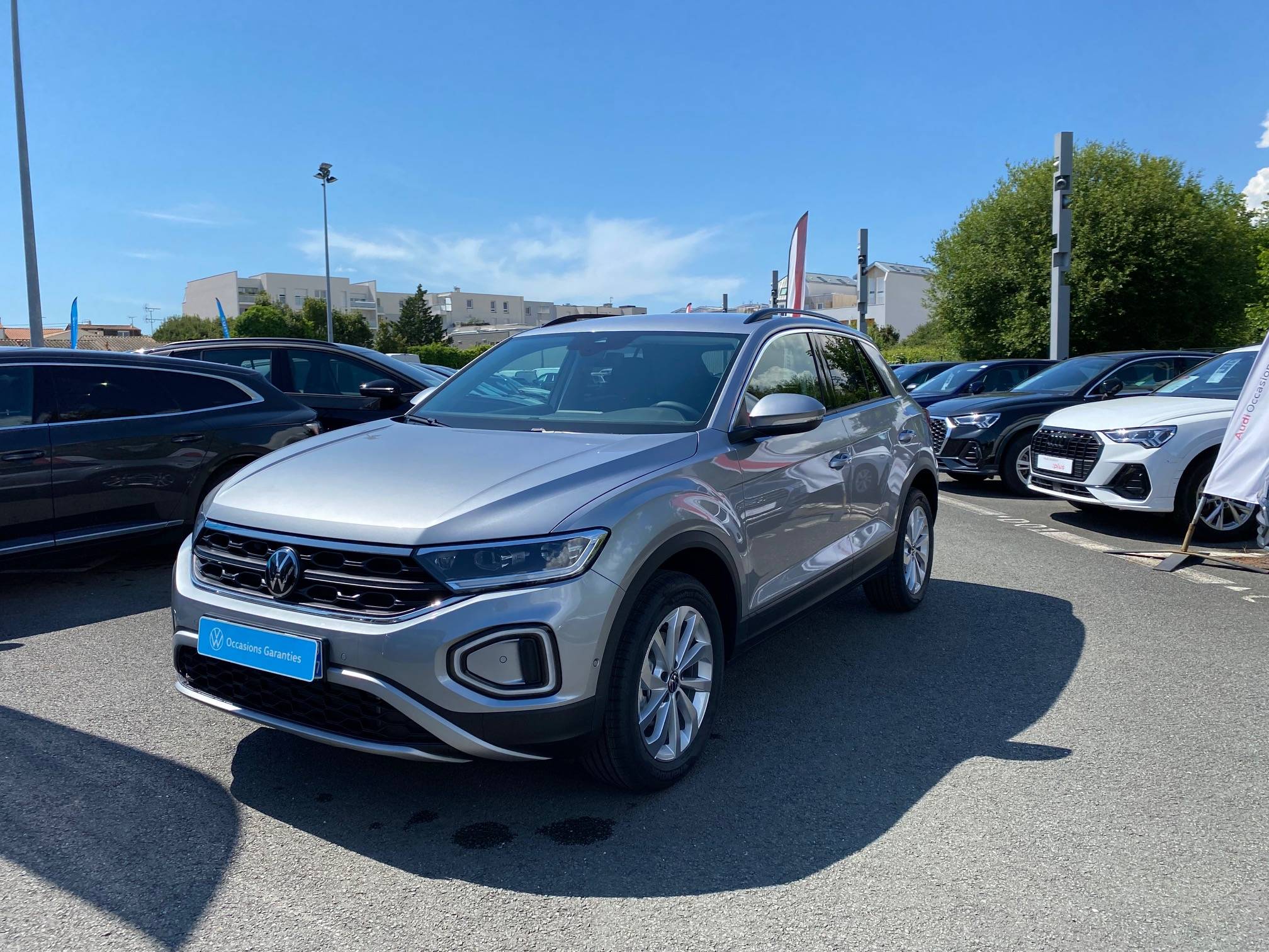 Image de l'annonce principale - Volkswagen T-Roc