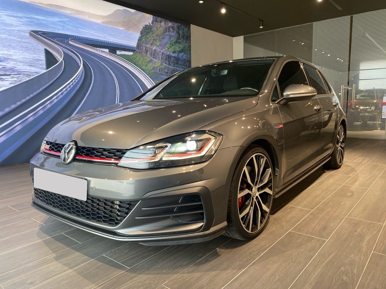 Image de l'annonce principale - Volkswagen Golf