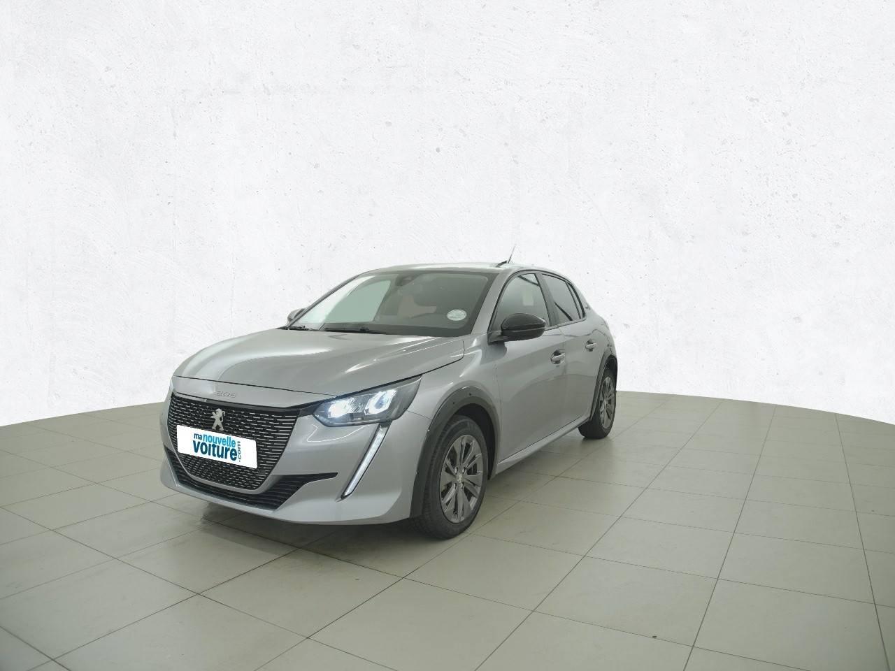Image de l'annonce principale - Peugeot e-208