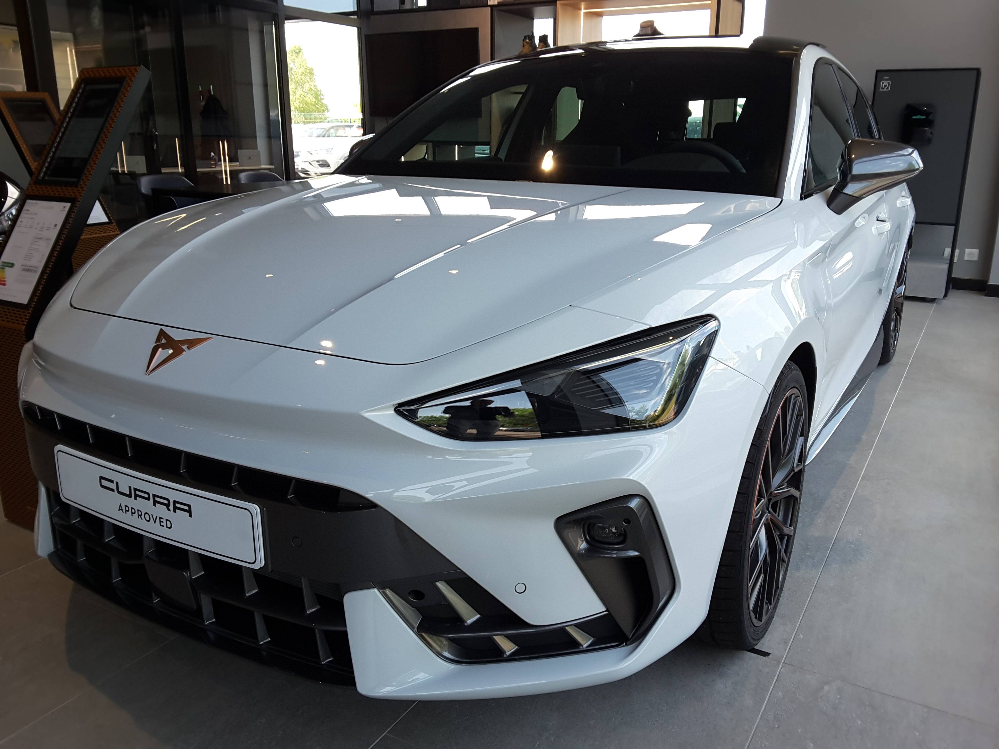 Image de l'annonce principale - Cupra Leon