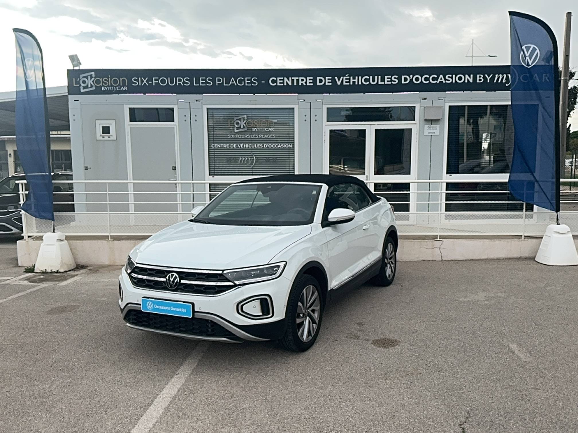 Image de l'annonce principale - Volkswagen T-Roc Cabriolet