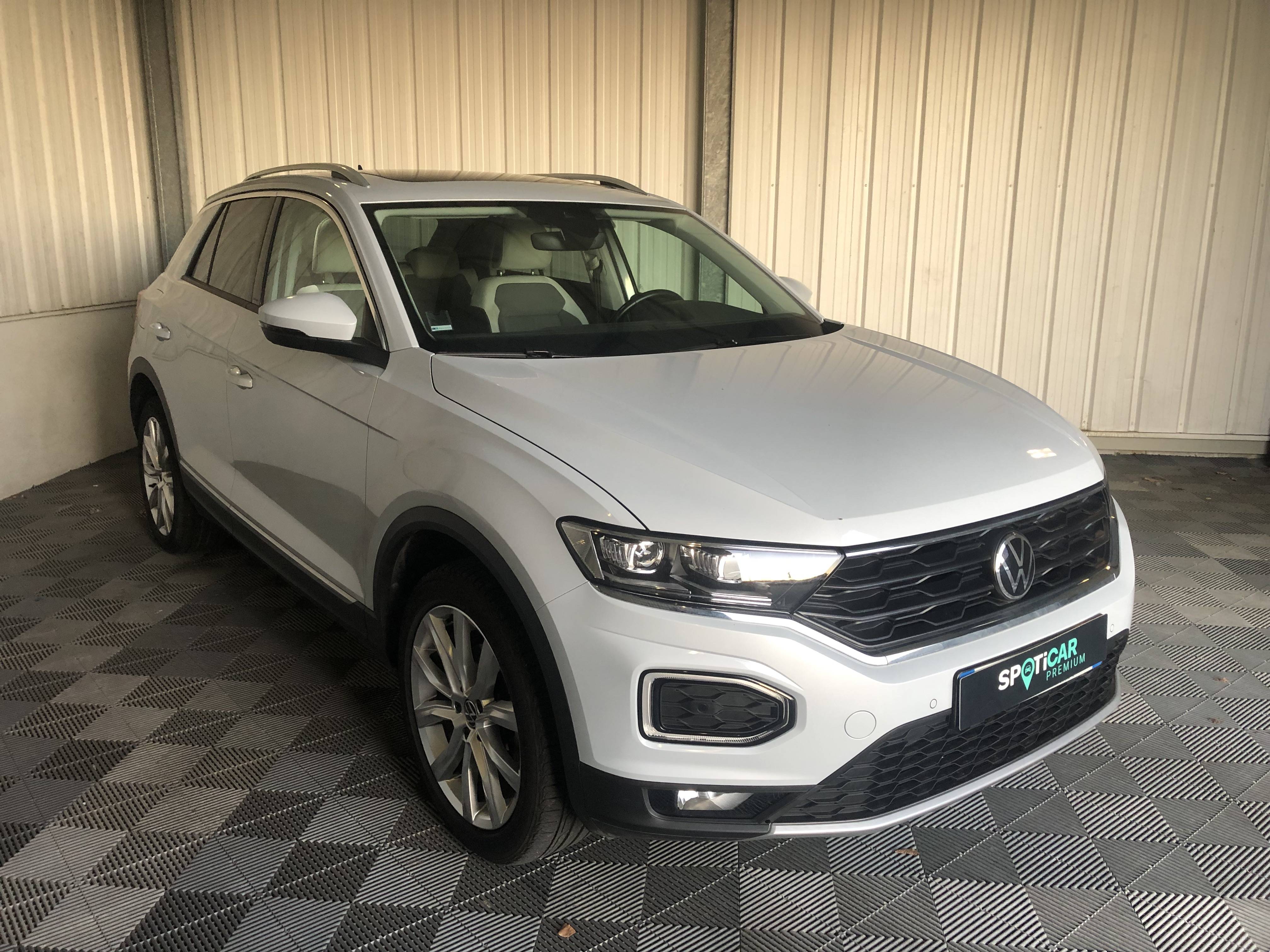 Image de l'annonce principale - Volkswagen T-Roc