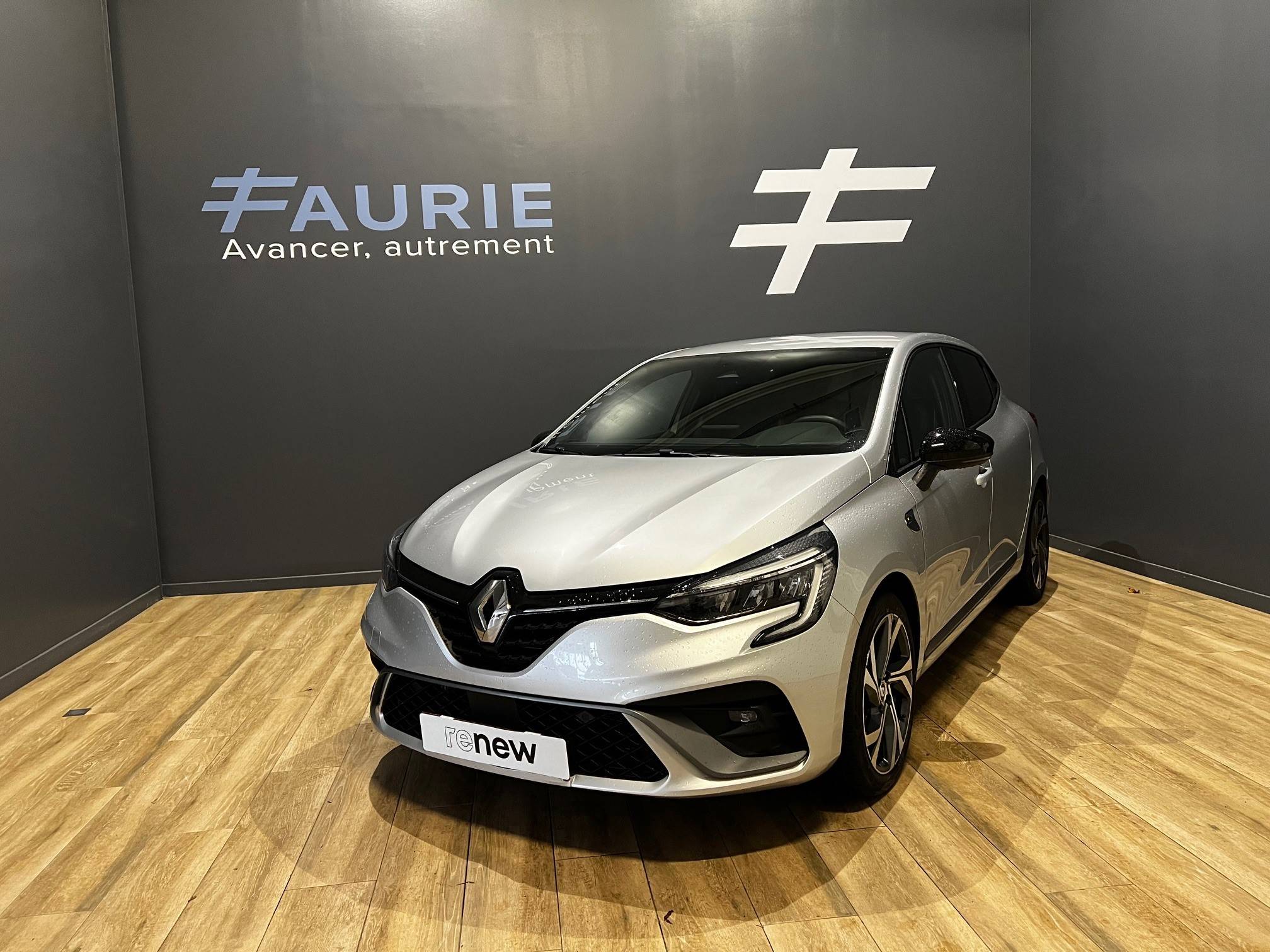 Image de l'annonce principale - Renault Clio