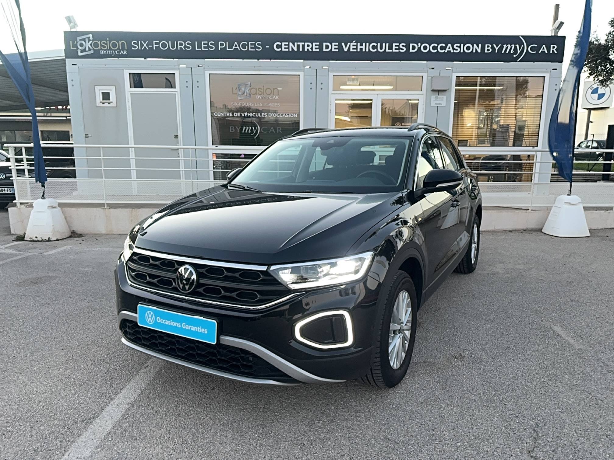 Image de l'annonce principale - Volkswagen T-Roc