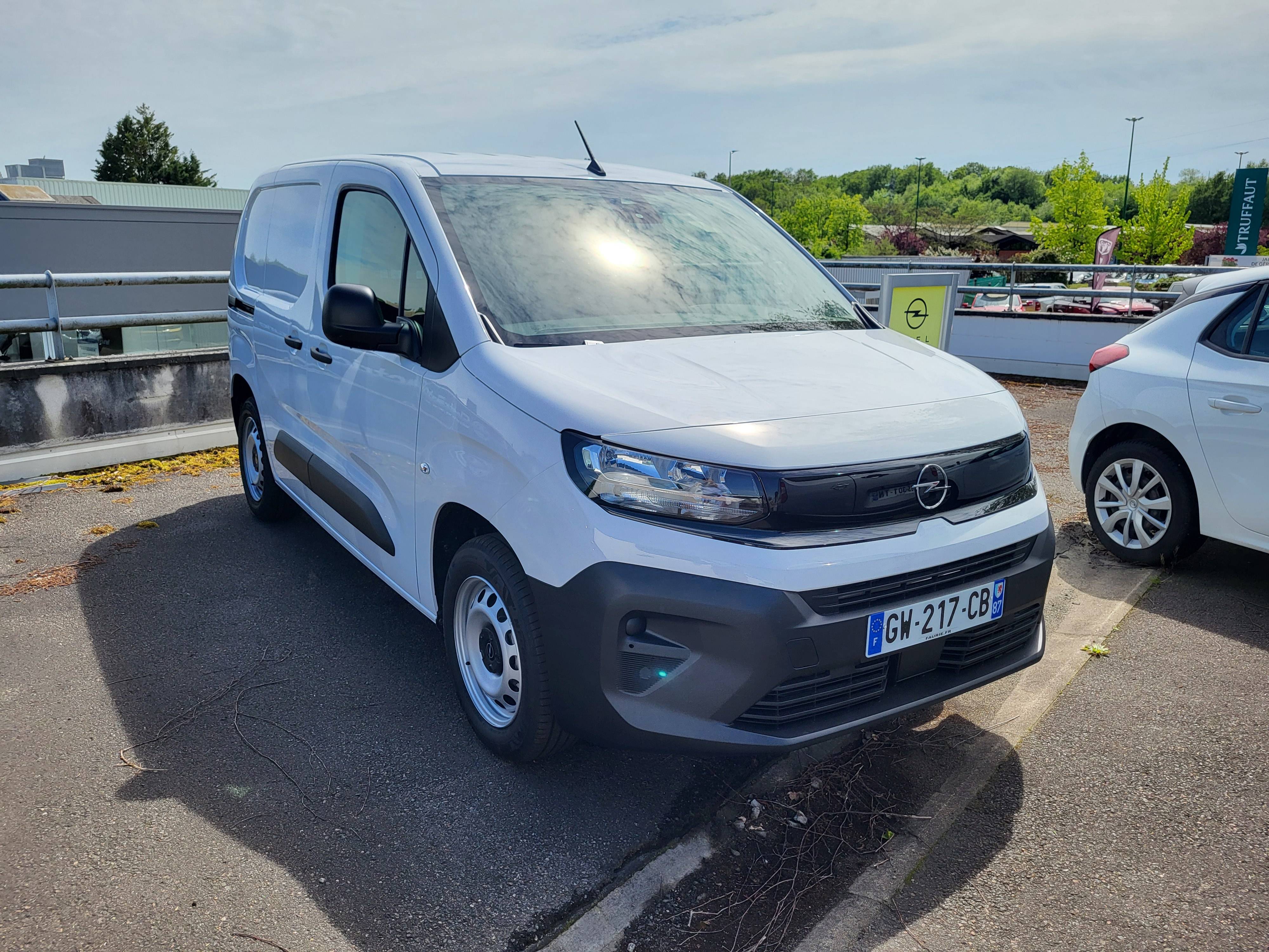 Image de l'annonce principale - Opel Combo