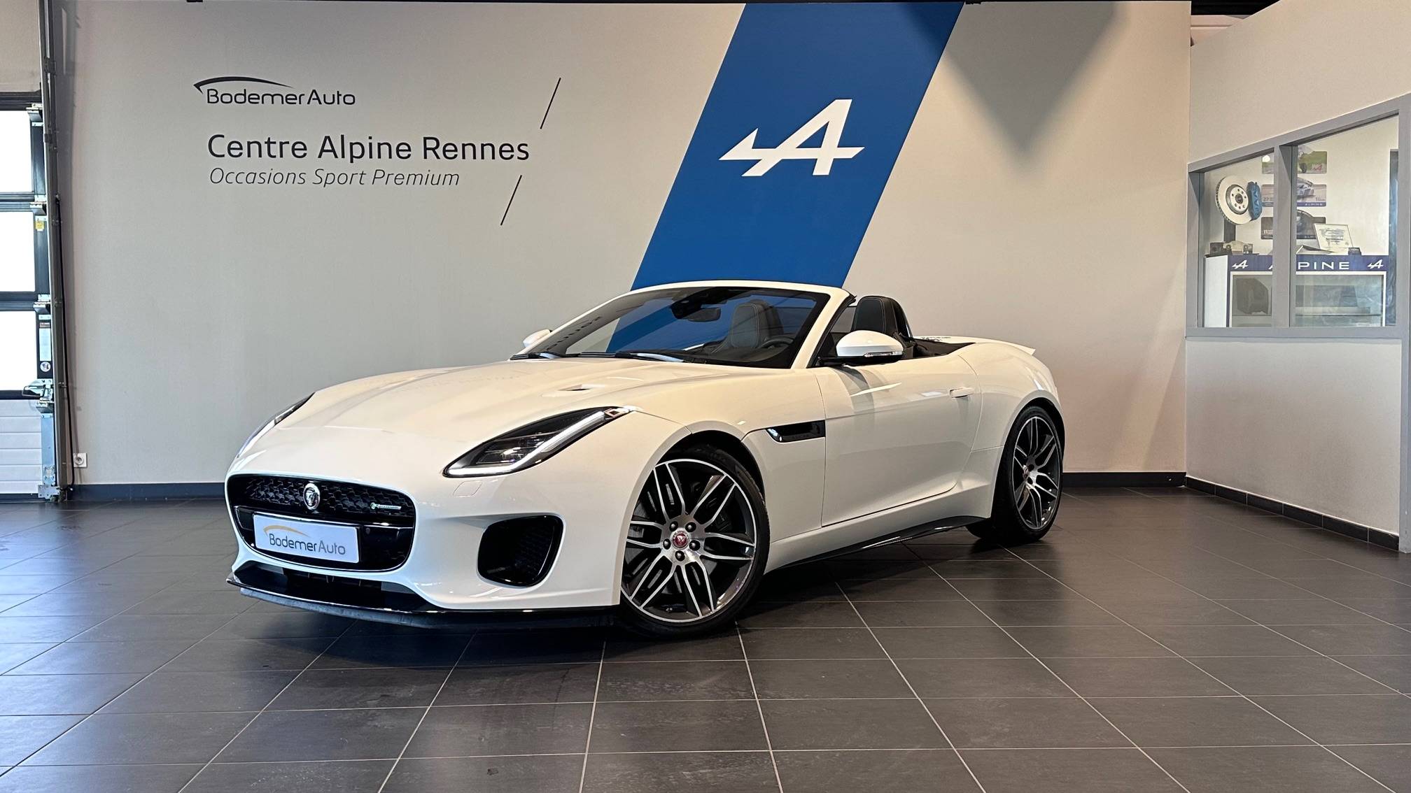 Image de l'annonce principale - Jaguar F-Type