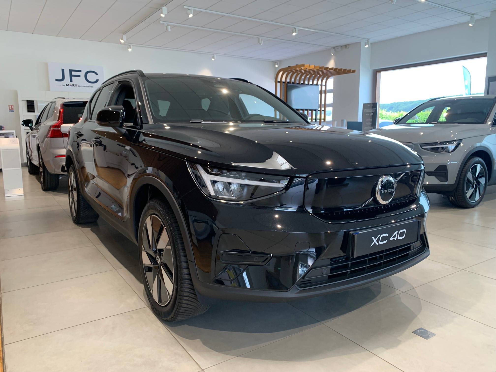 Image de l'annonce principale - Volvo EX40