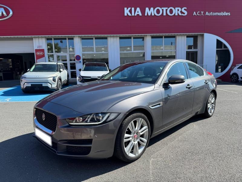 Image de l'annonce principale - Jaguar XE