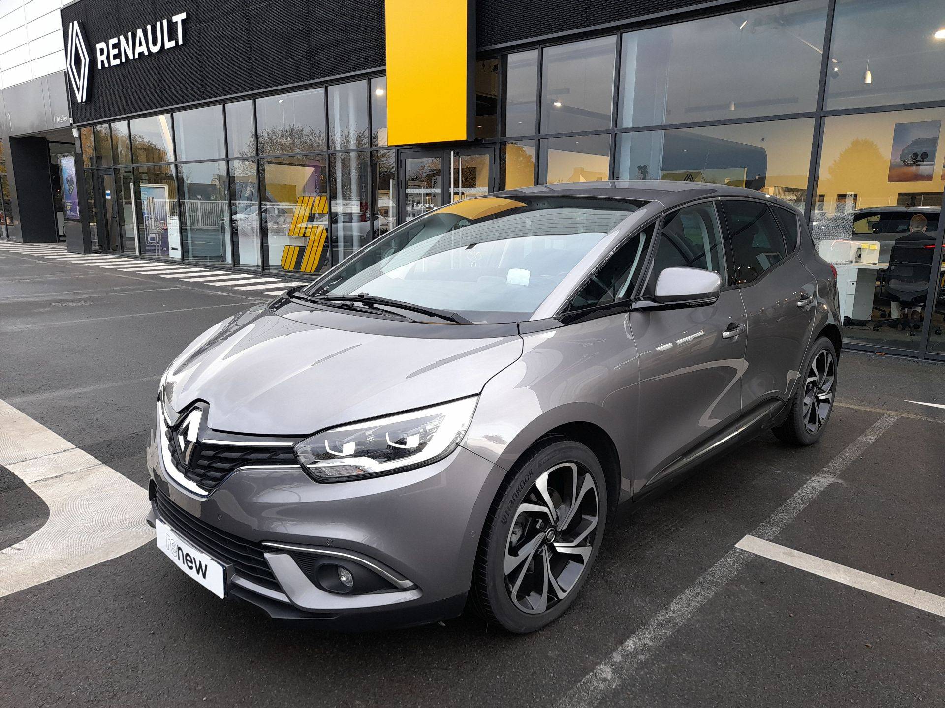 Image de l'annonce principale - Renault Scénic