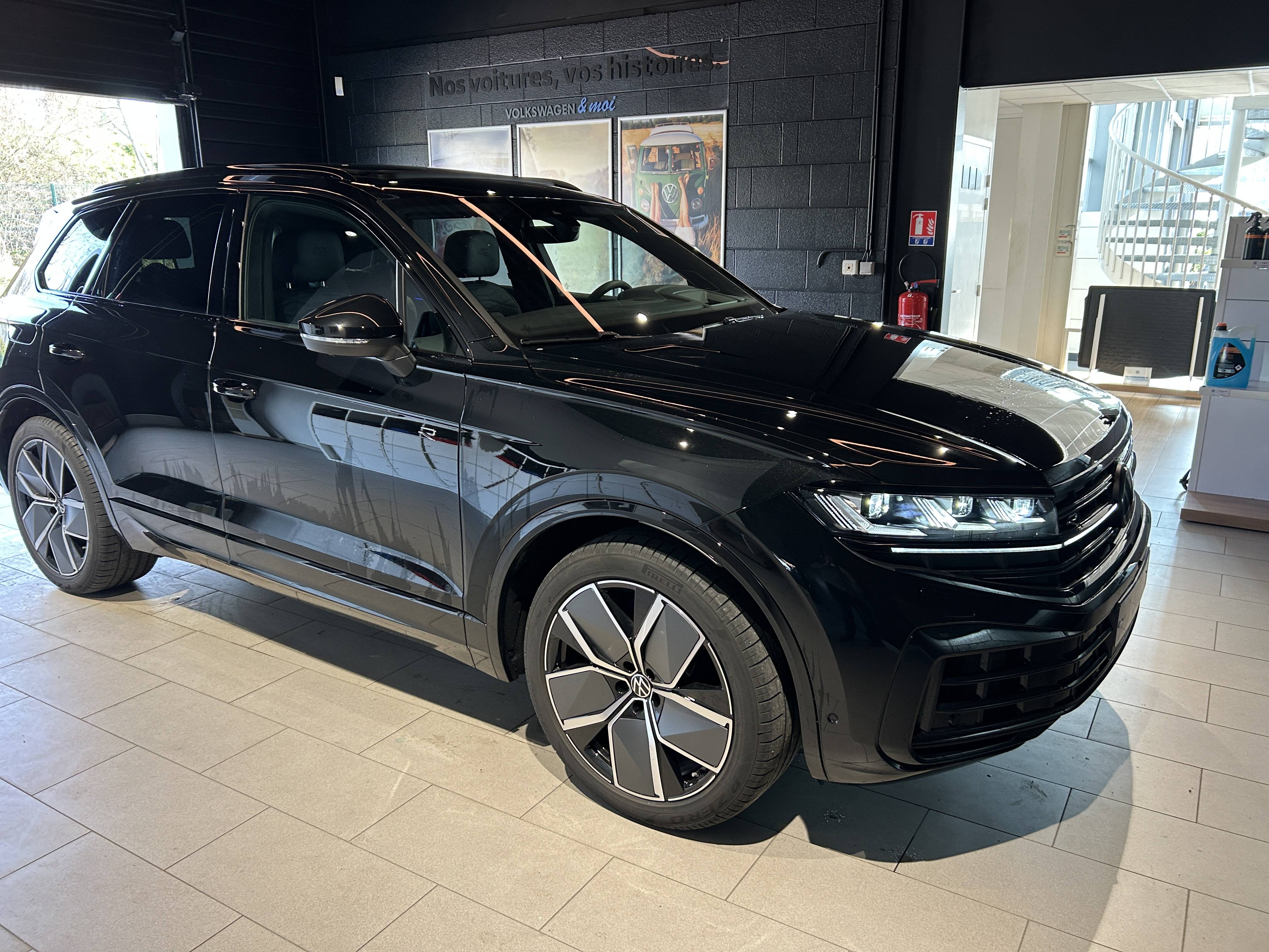 Image de l'annonce principale - Volkswagen Touareg