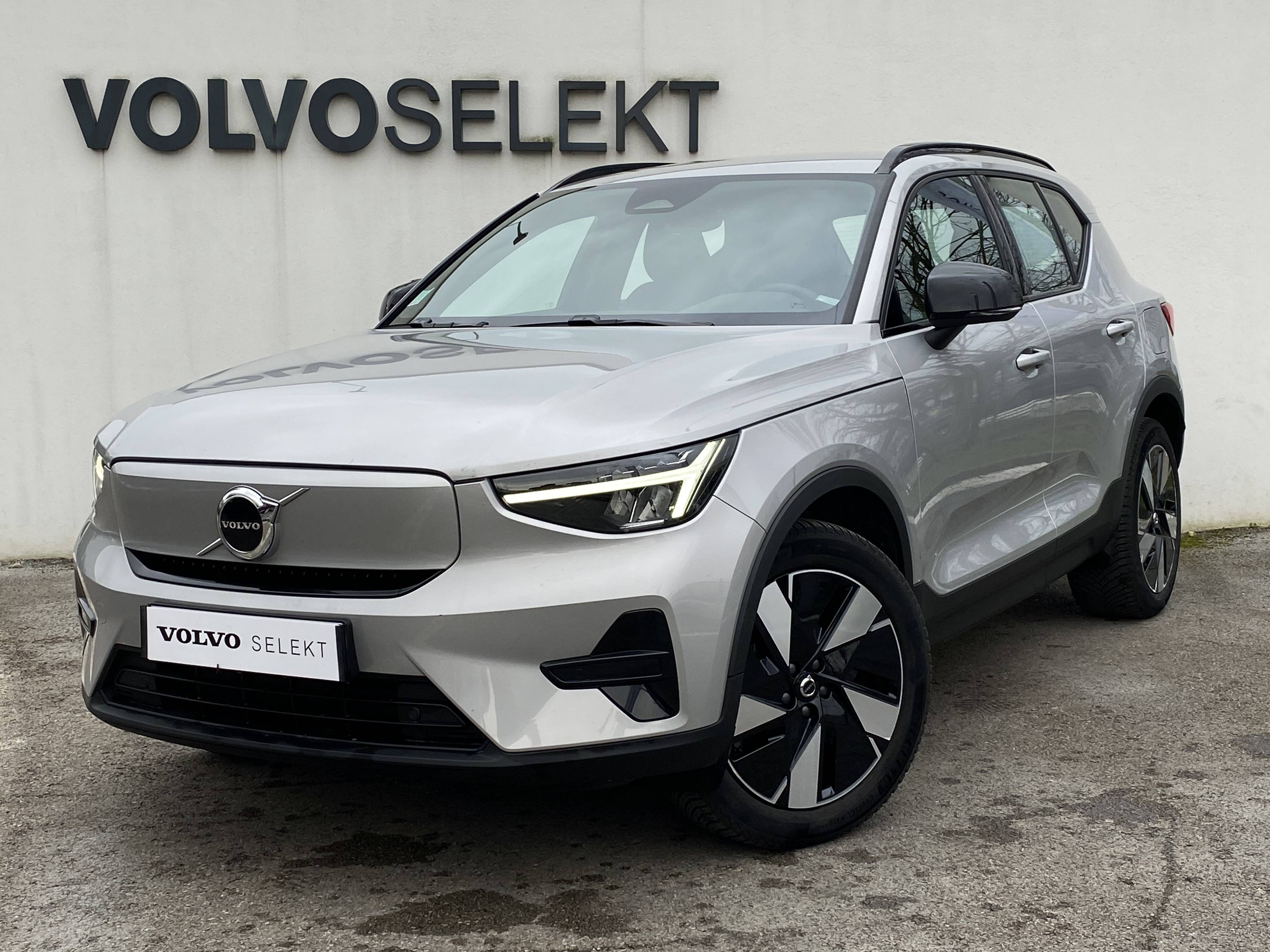 Image de l'annonce principale - Volvo XC40 Recharge