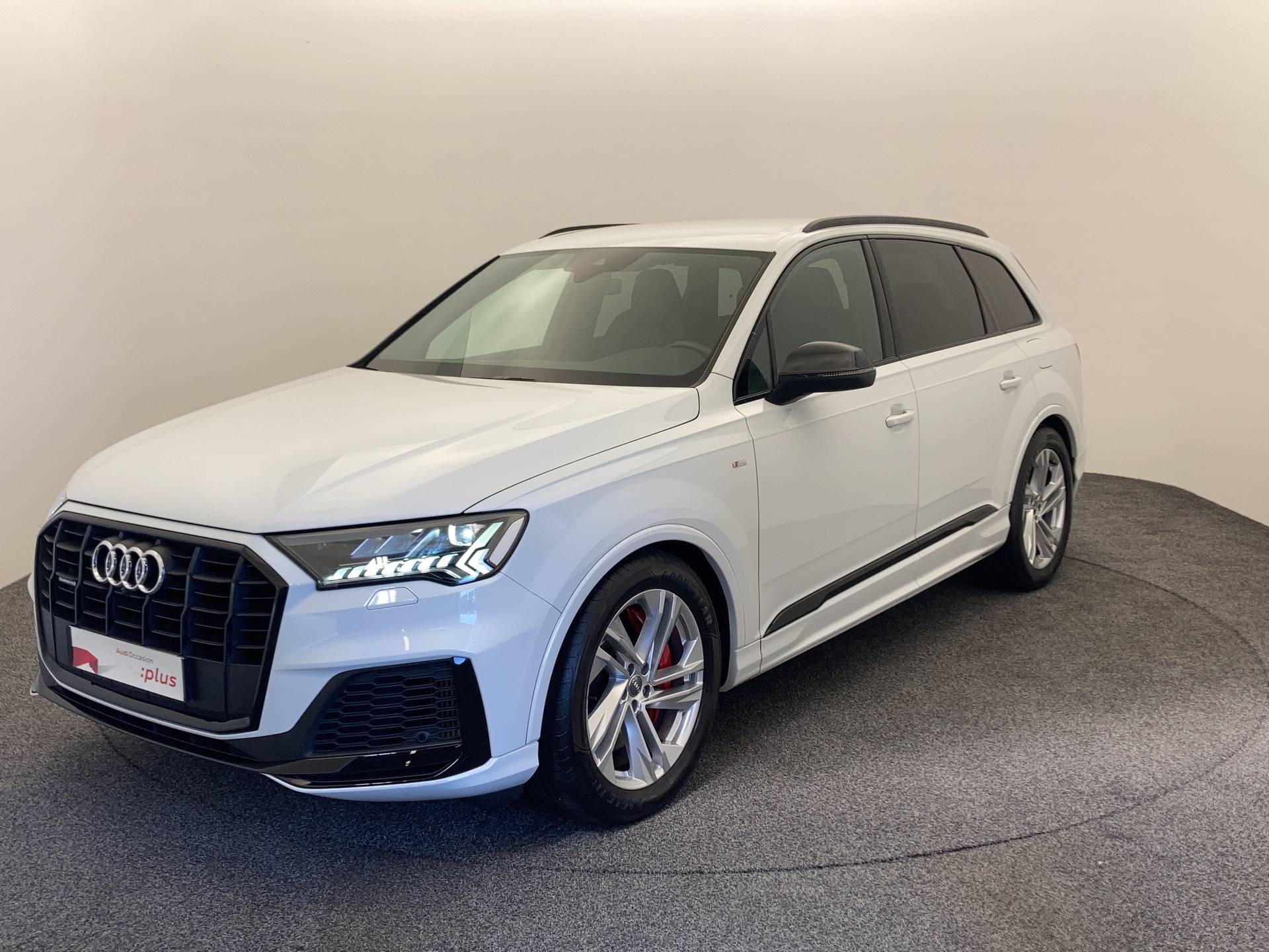 Audi Q7, Année 2020, ESSENCE