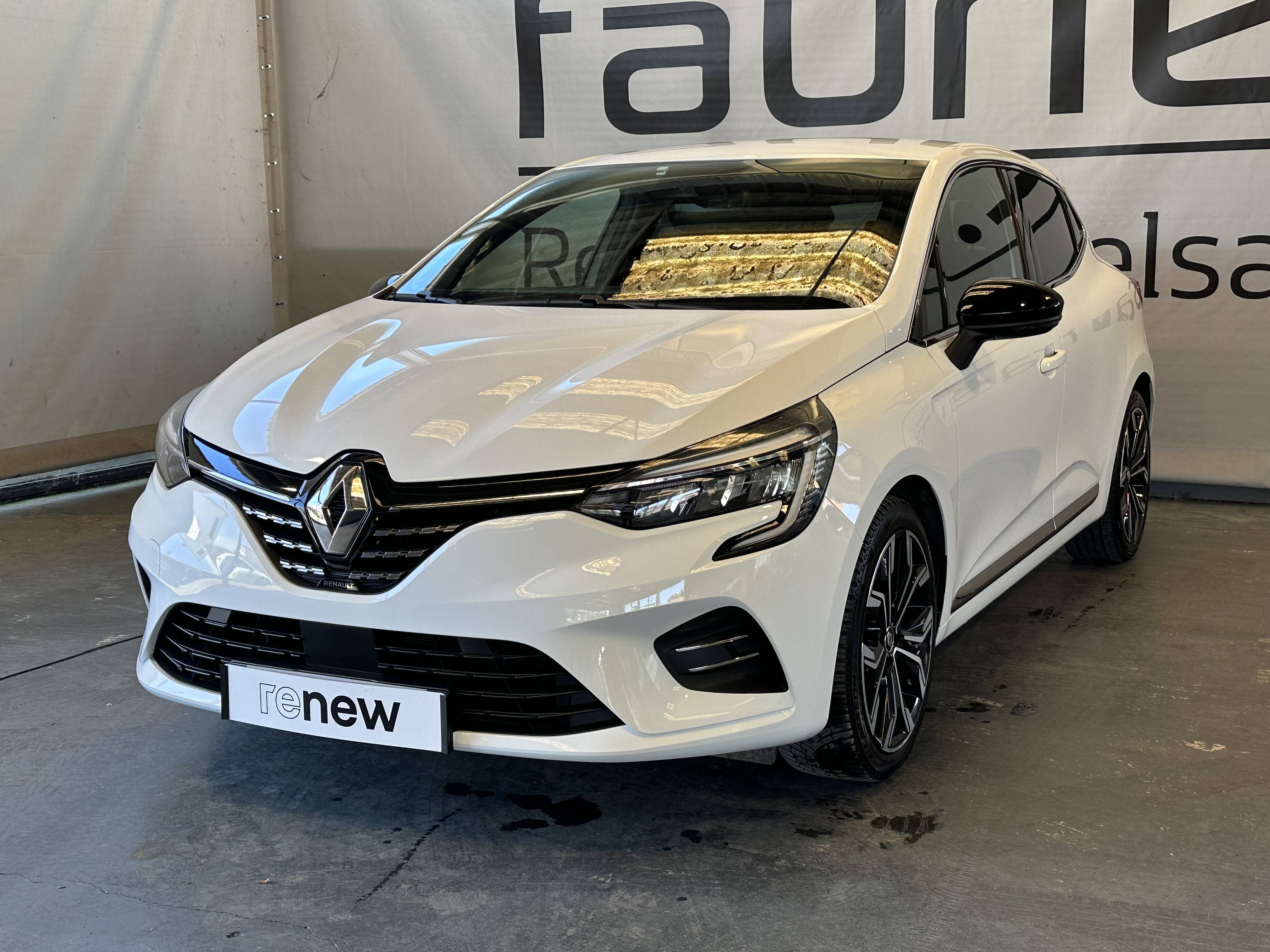 Image de l'annonce principale - Renault Clio