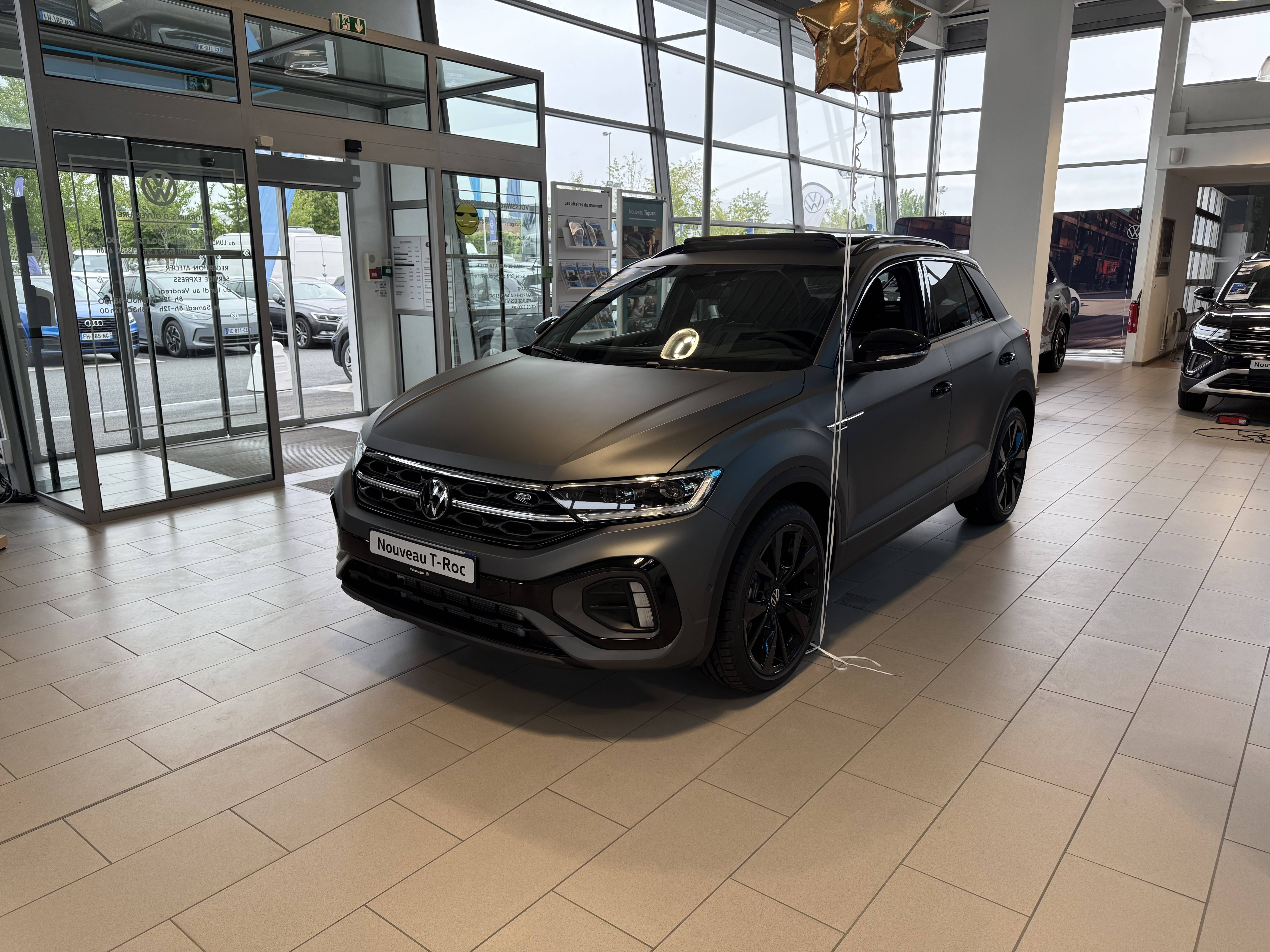 Image de l'annonce principale - Volkswagen T-Roc