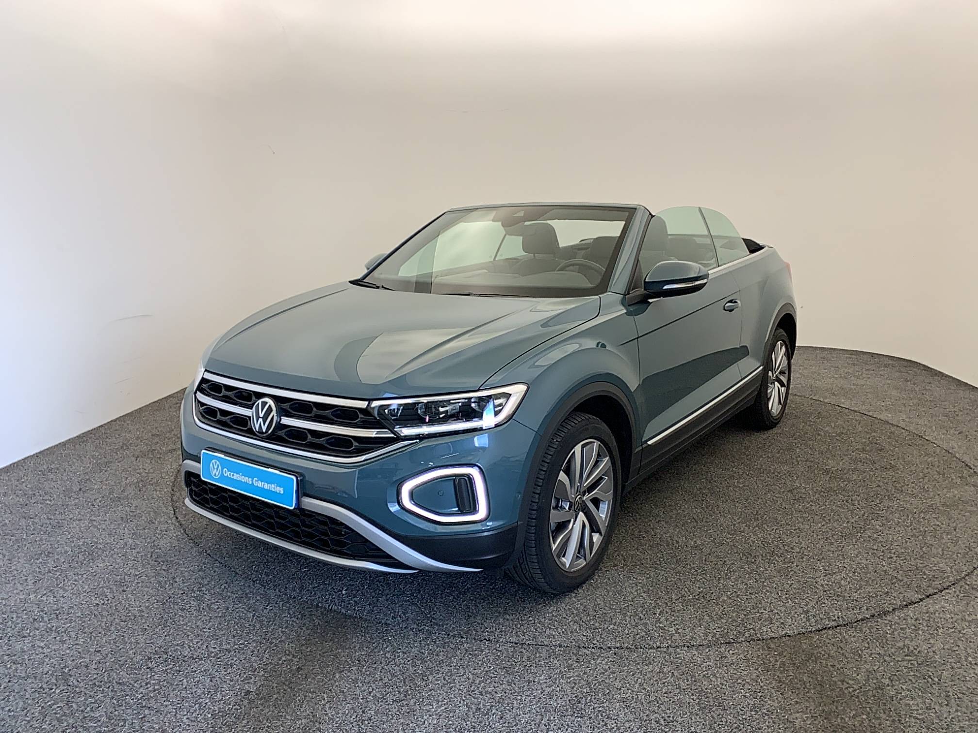 Image de l'annonce principale - Volkswagen T-Roc Cabriolet