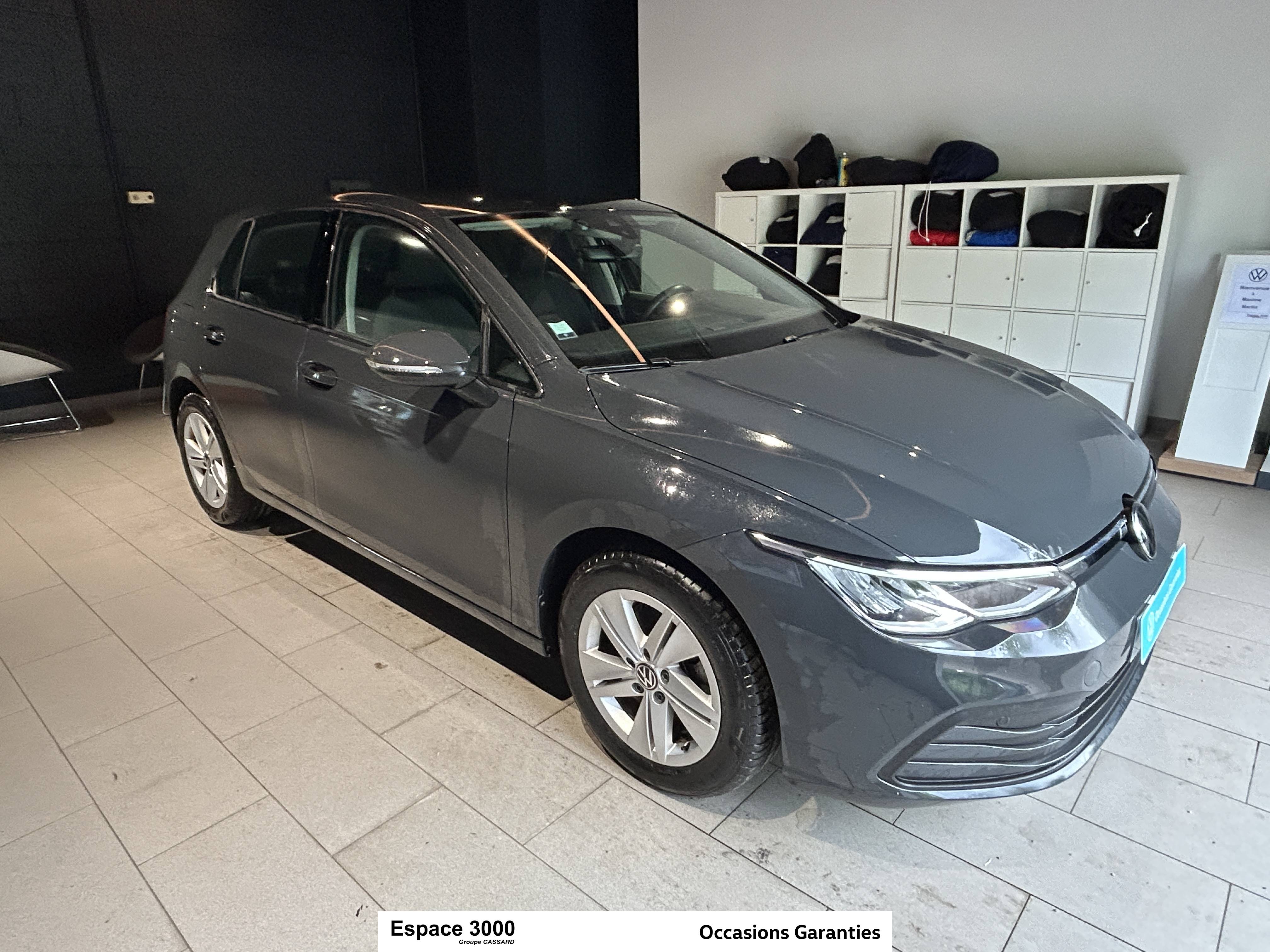 Image de l'annonce principale - Volkswagen Golf