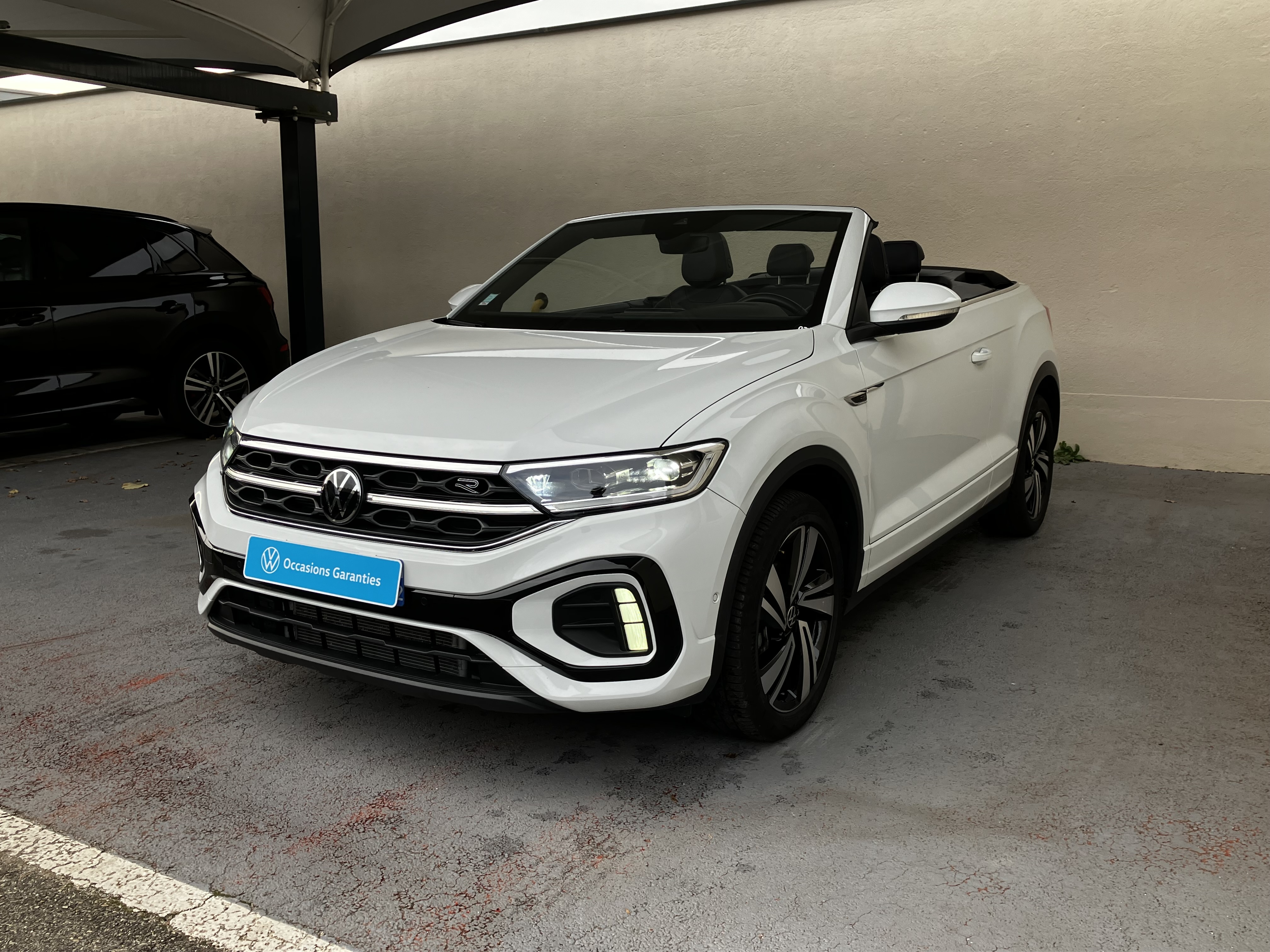 Image de l'annonce principale - Volkswagen T-Roc Cabriolet