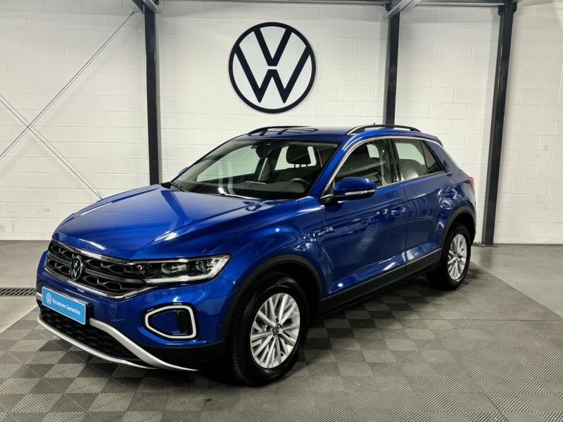 Image de l'annonce principale - Volkswagen T-Roc