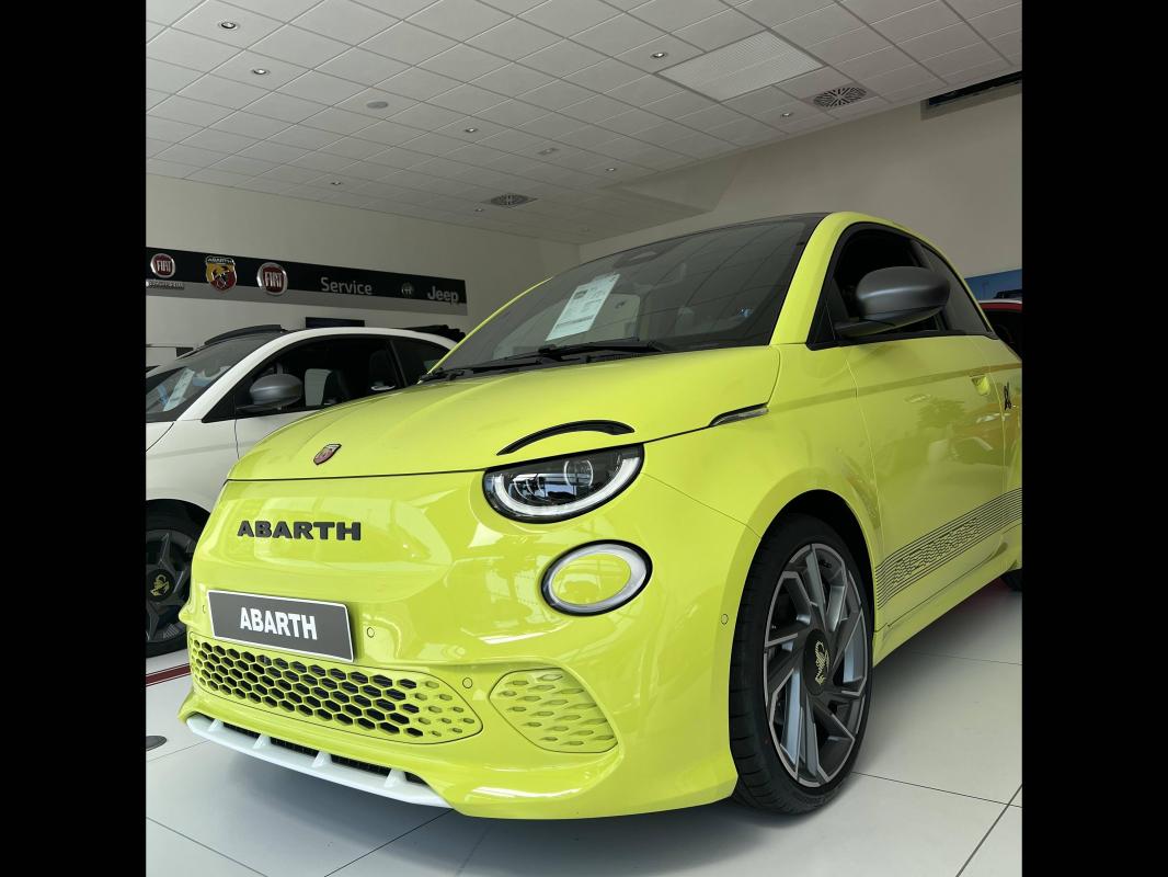 Image de l'annonce principale - Abarth 500