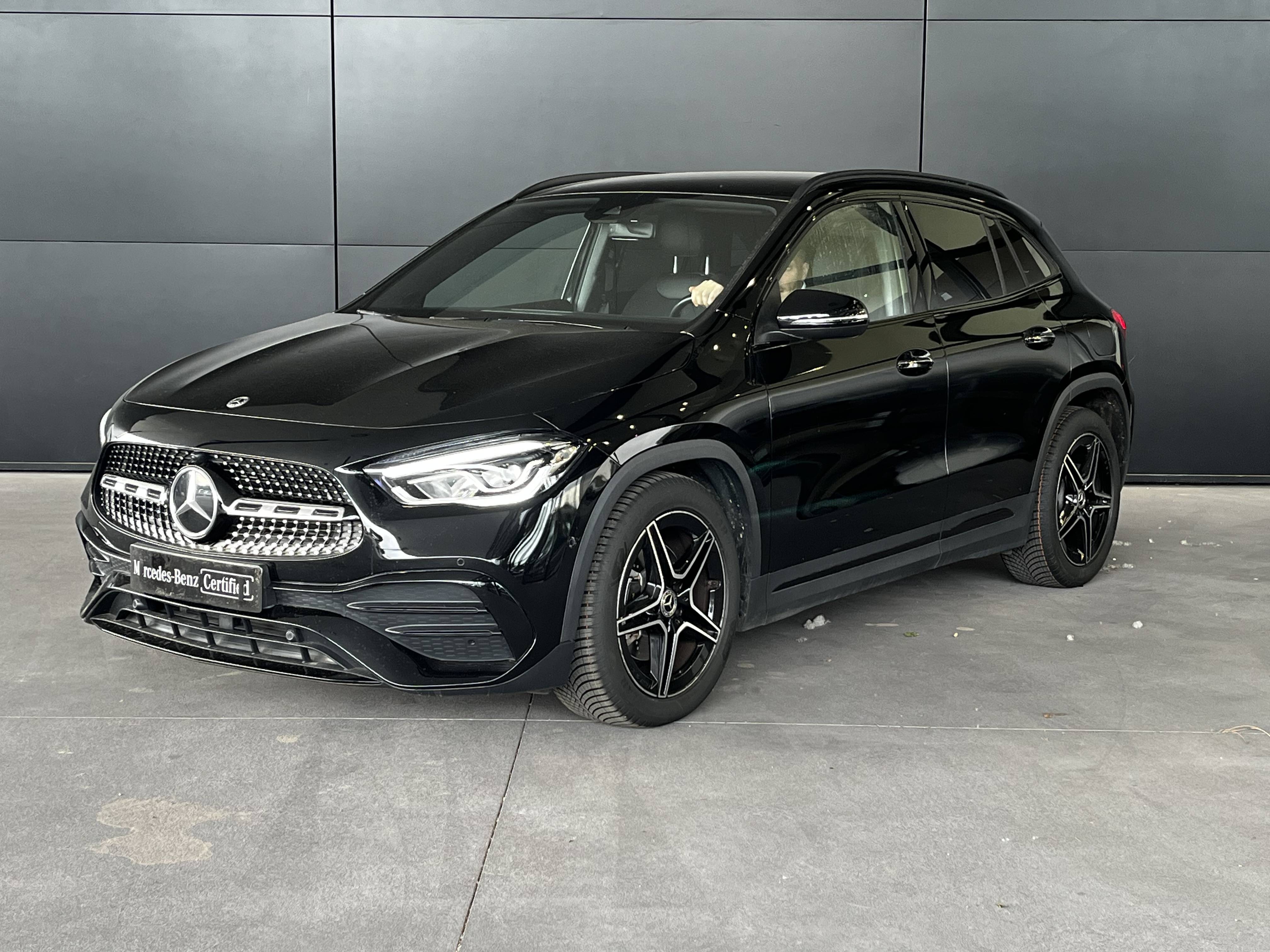 Image de l'annonce principale - Mercedes-Benz GLA