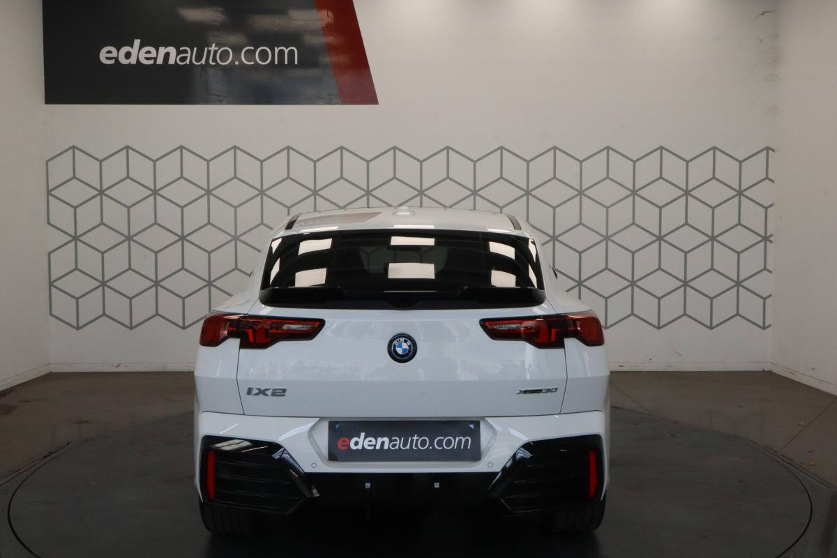 Image de l'annonce principale - BMW iX2