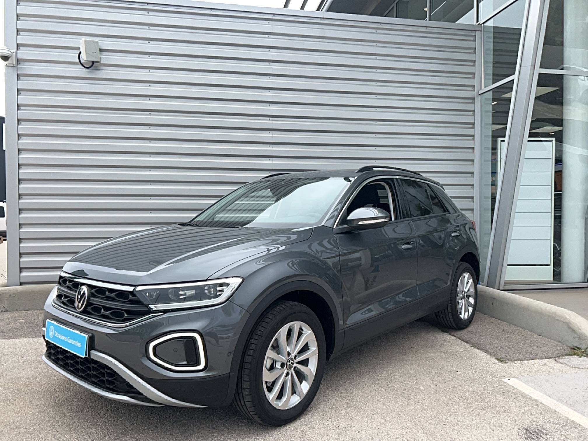 Image de l'annonce principale - Volkswagen T-Roc