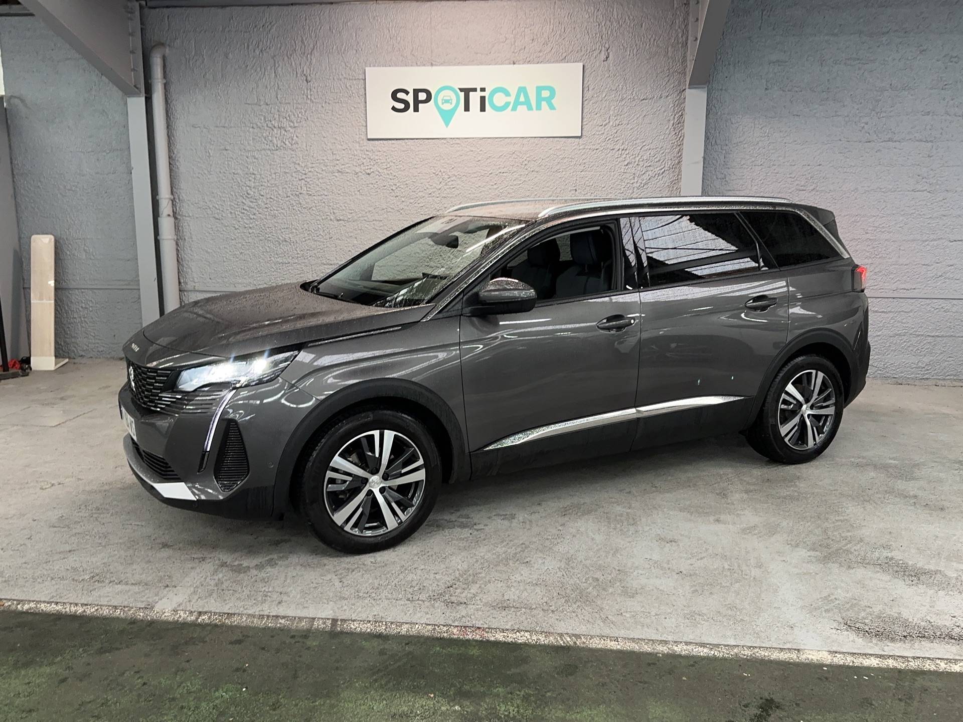 Image de l'annonce principale - Peugeot 5008