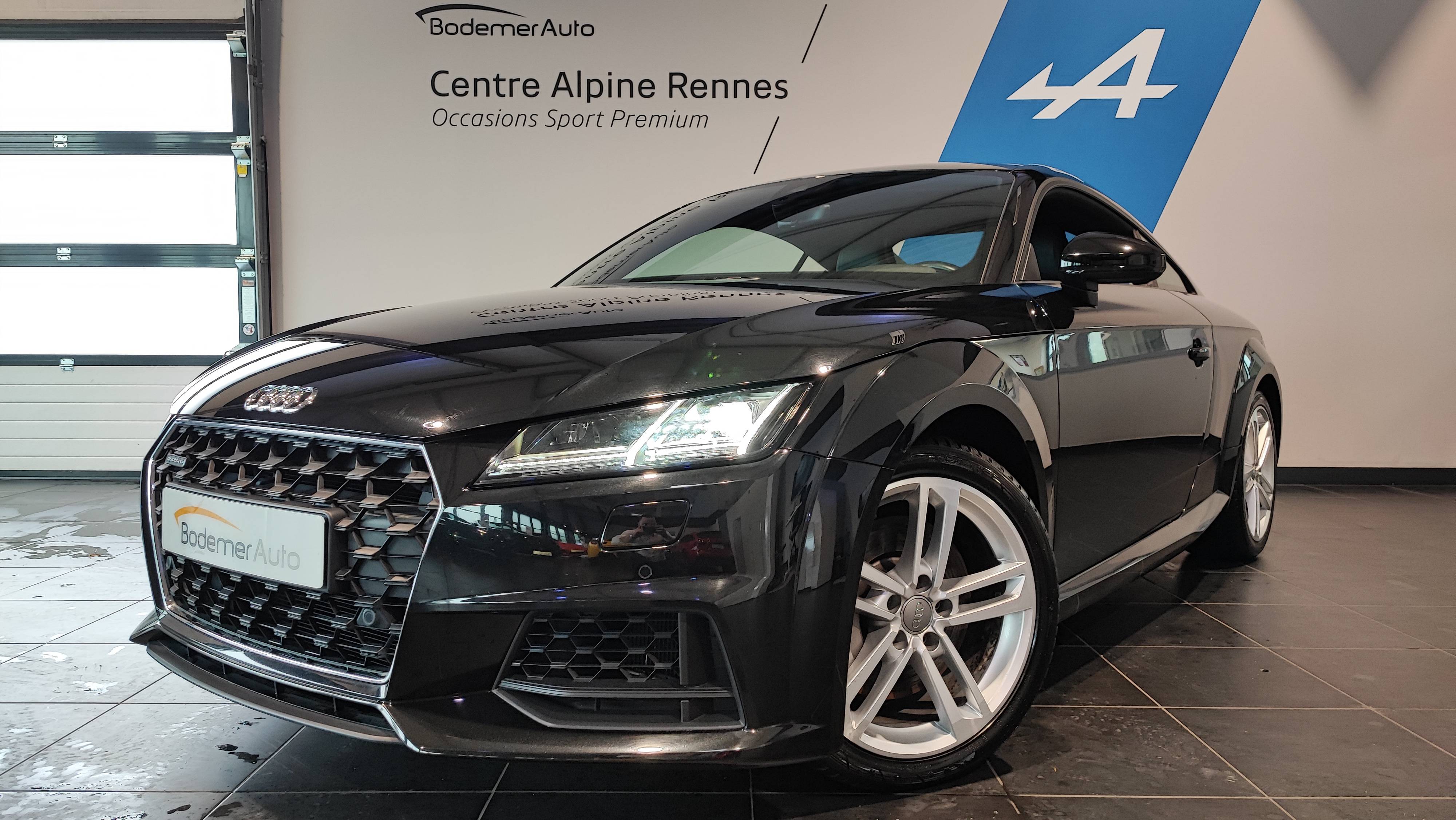 Audi TT, Année 2019, ESSENCE