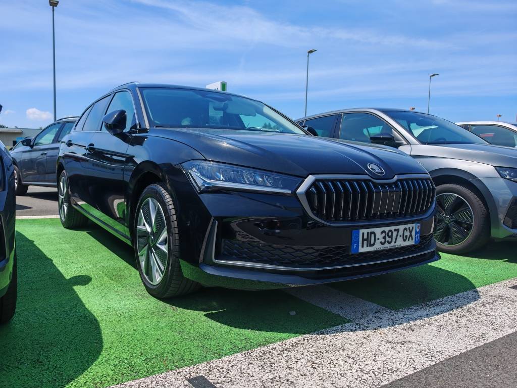 Image de l'annonce principale - Skoda Superb