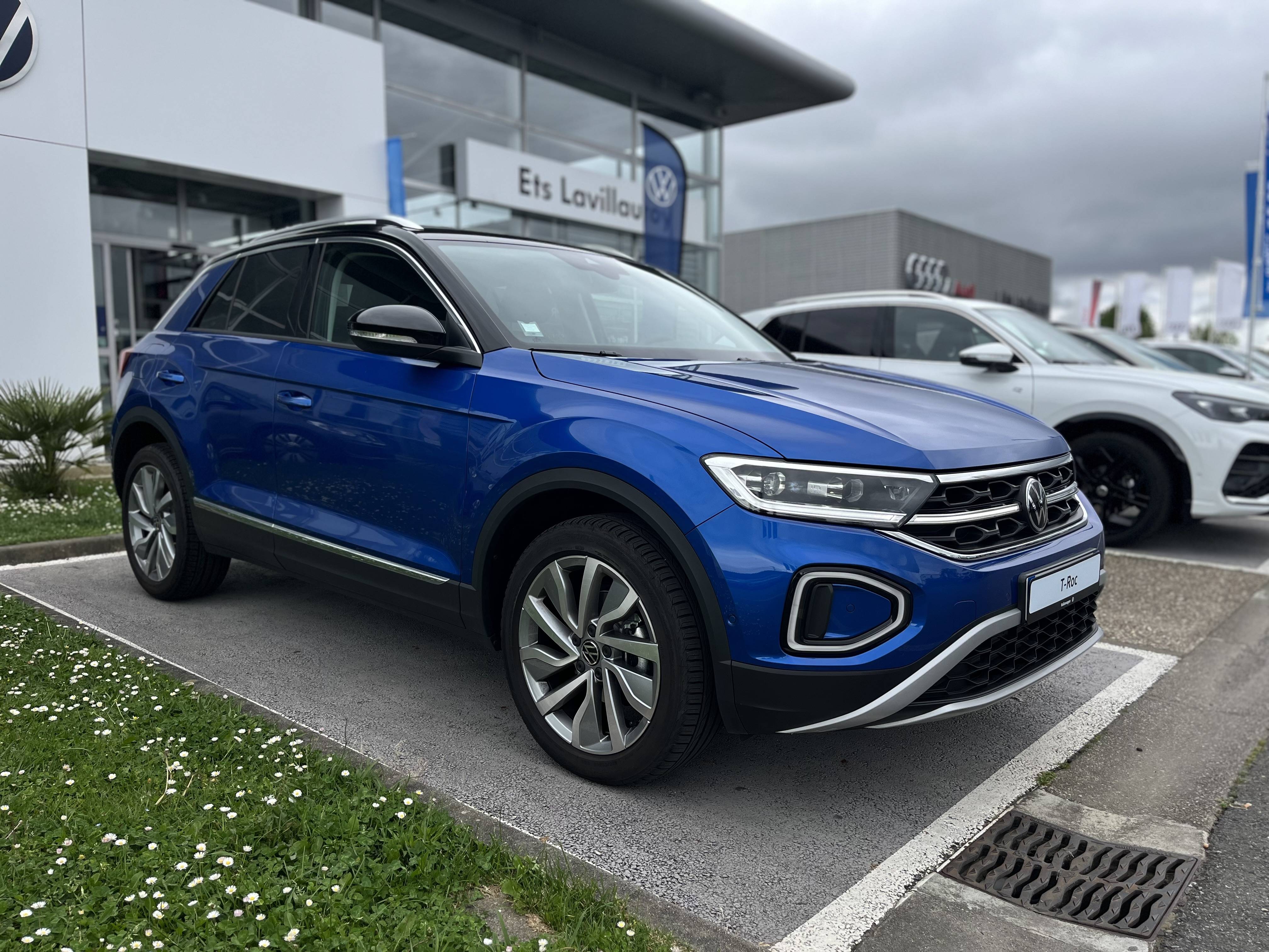 Image de l'annonce principale - Volkswagen T-Roc