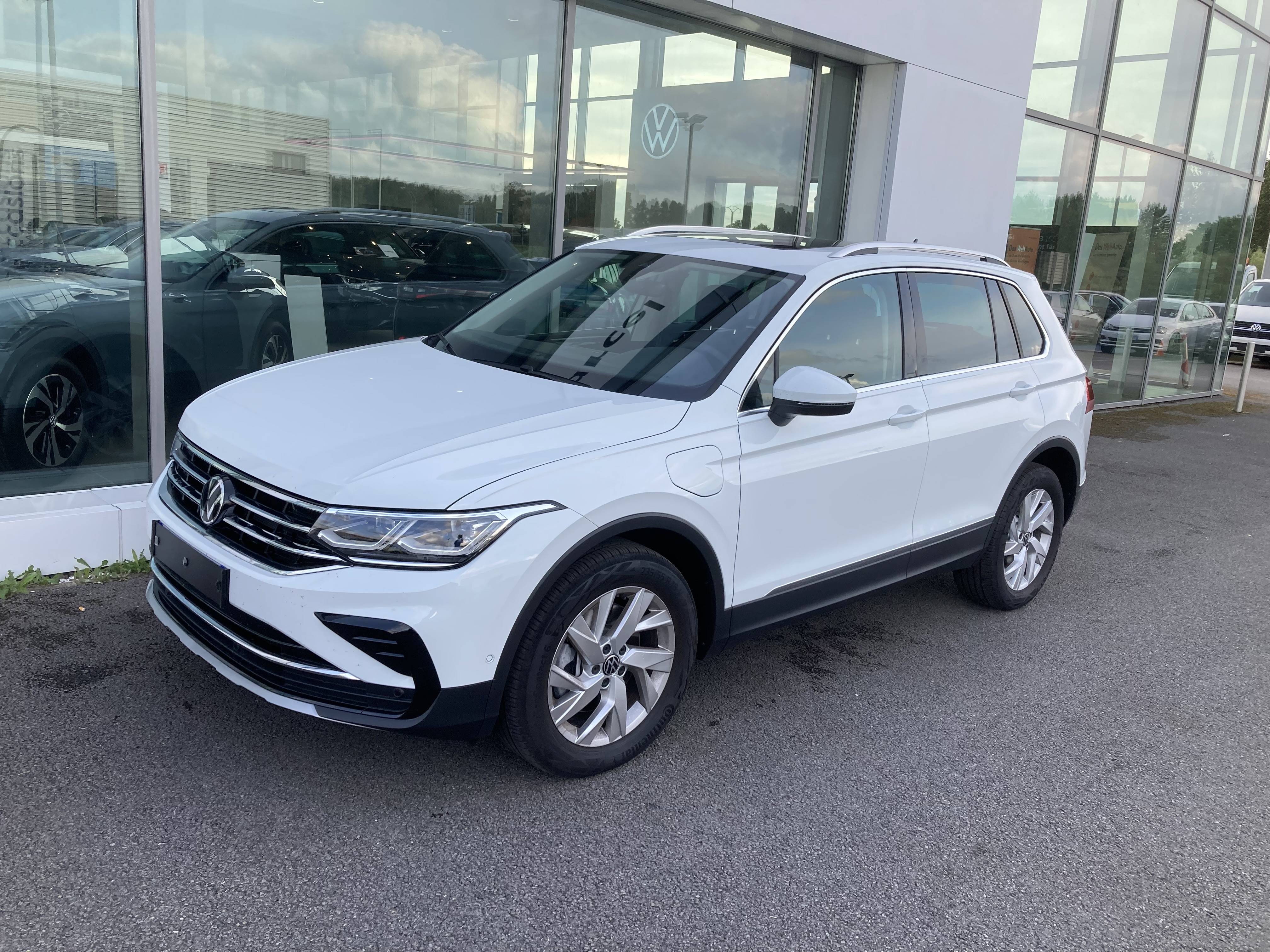 Image de l'annonce principale - Volkswagen Tiguan