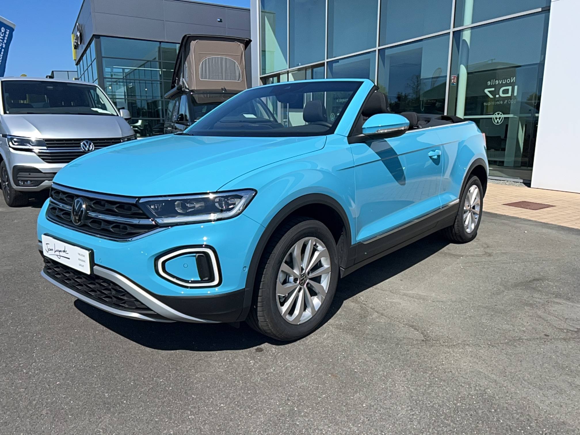Image de l'annonce principale - Volkswagen T-Roc Cabriolet