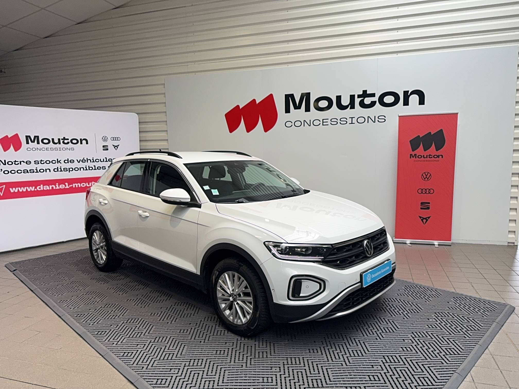 Image de l'annonce principale - Volkswagen T-Roc