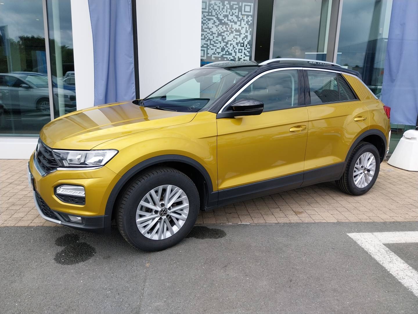 Image de l'annonce principale - Volkswagen T-Roc