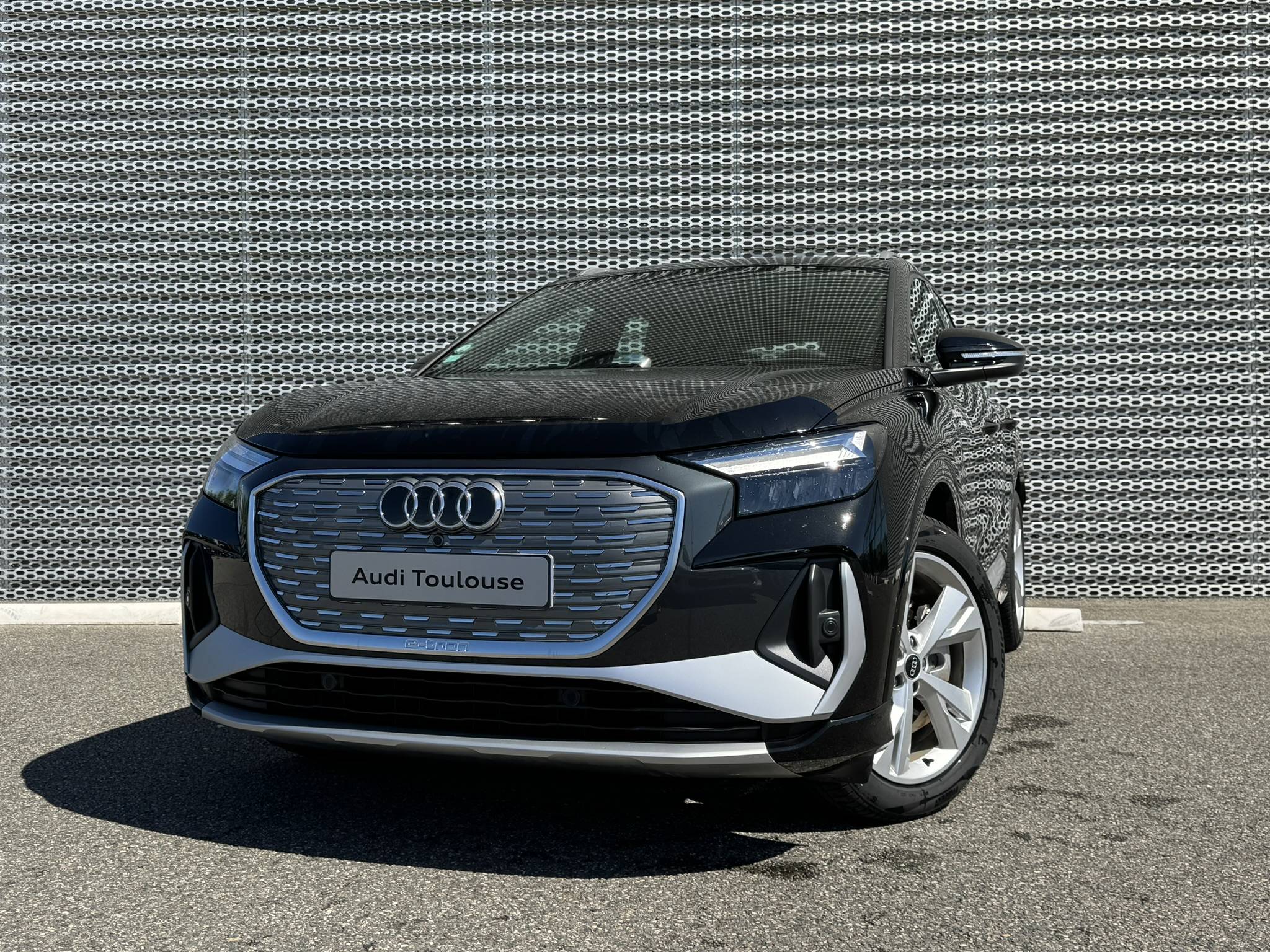 Image de l'annonce principale - Audi Q4