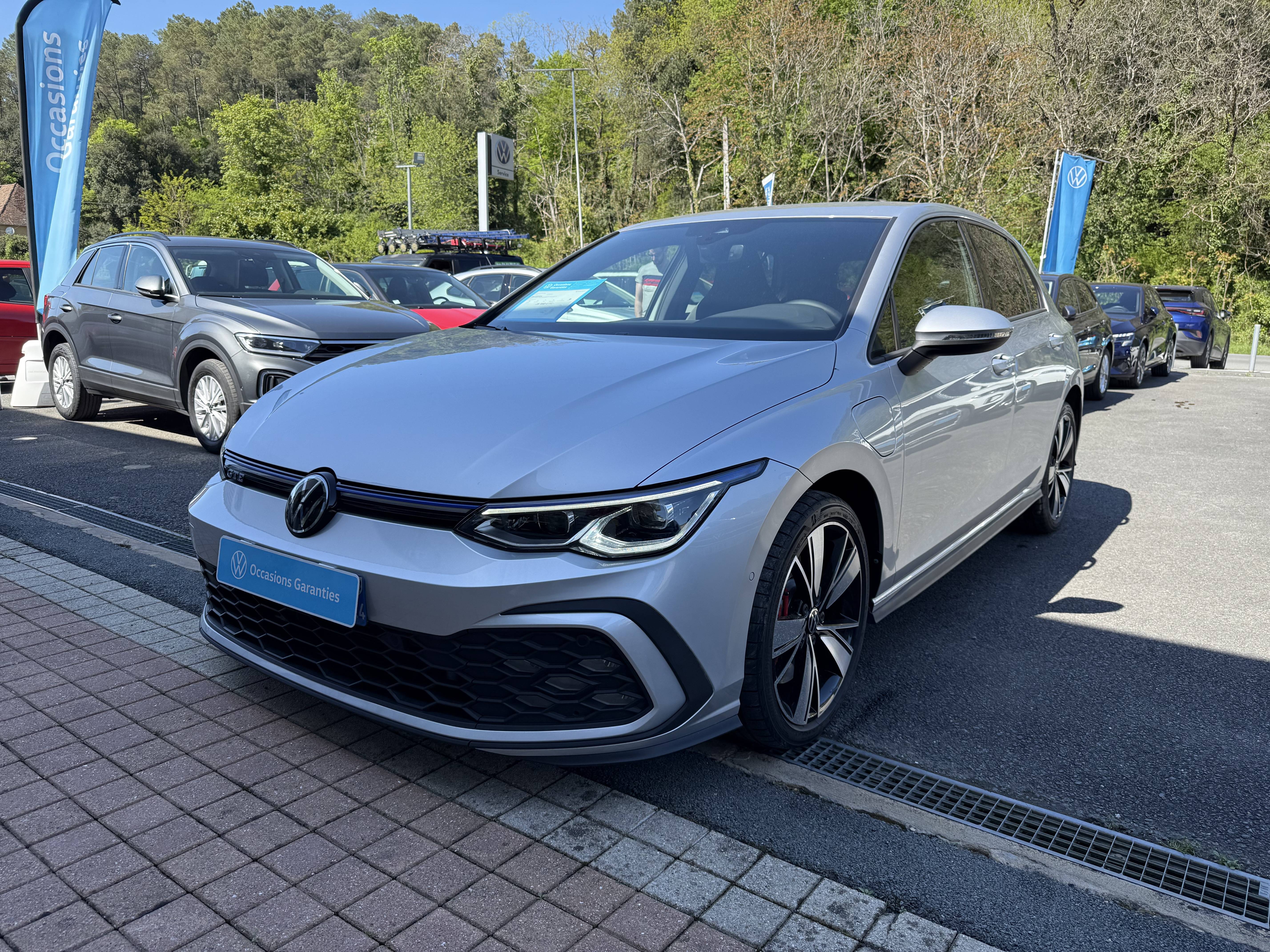Image de l'annonce principale - Volkswagen Golf