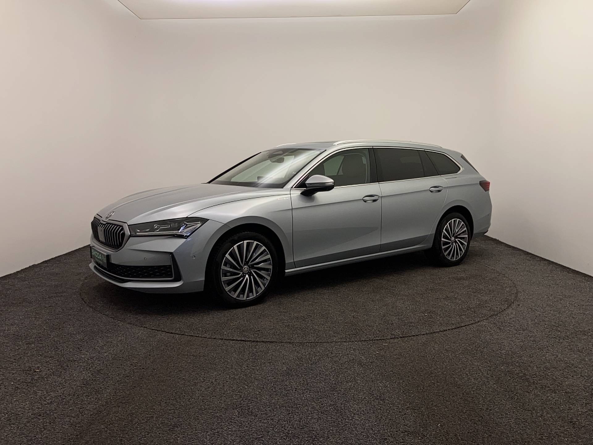 Image de l'annonce principale - Skoda Superb