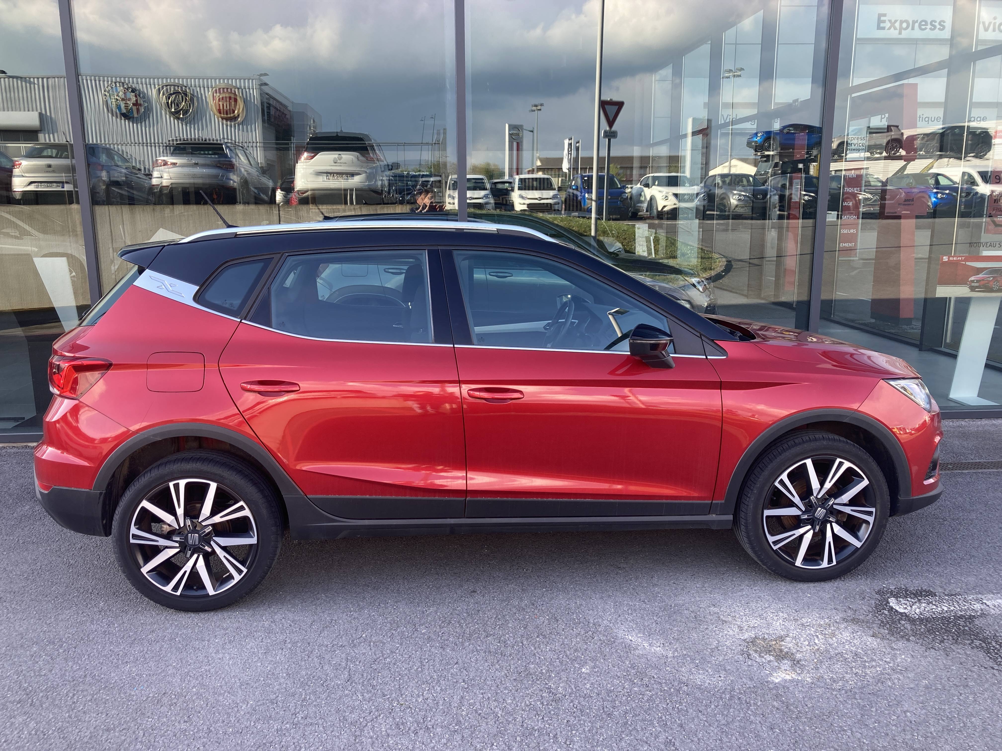 Image de l'annonce principale - SEAT Arona