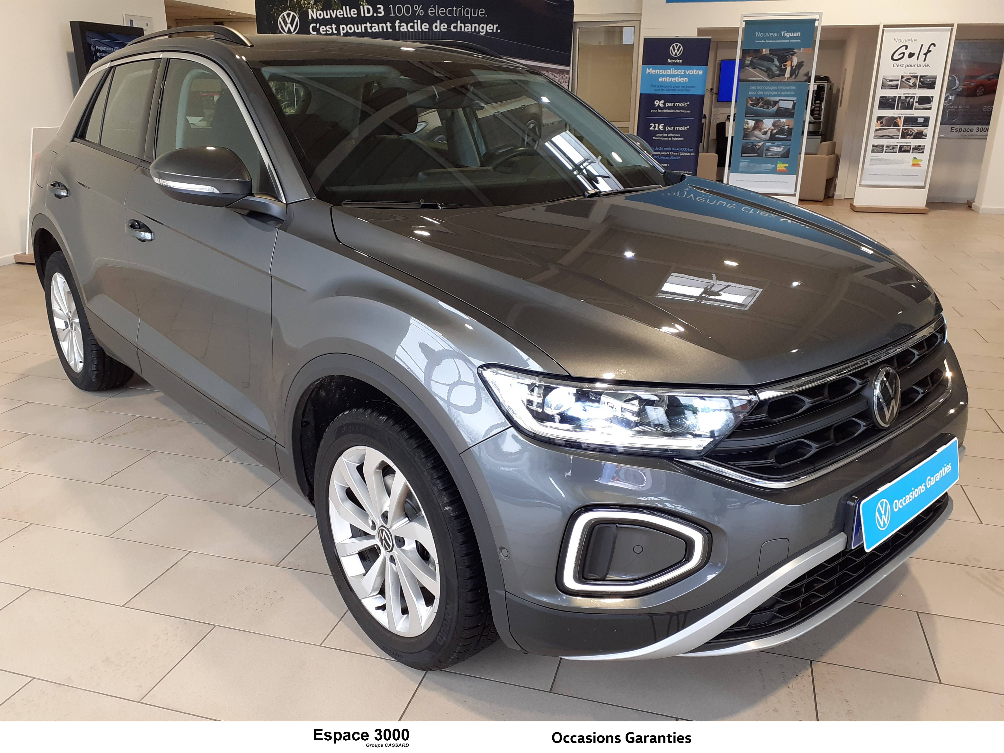 Image de l'annonce principale - Volkswagen T-Roc