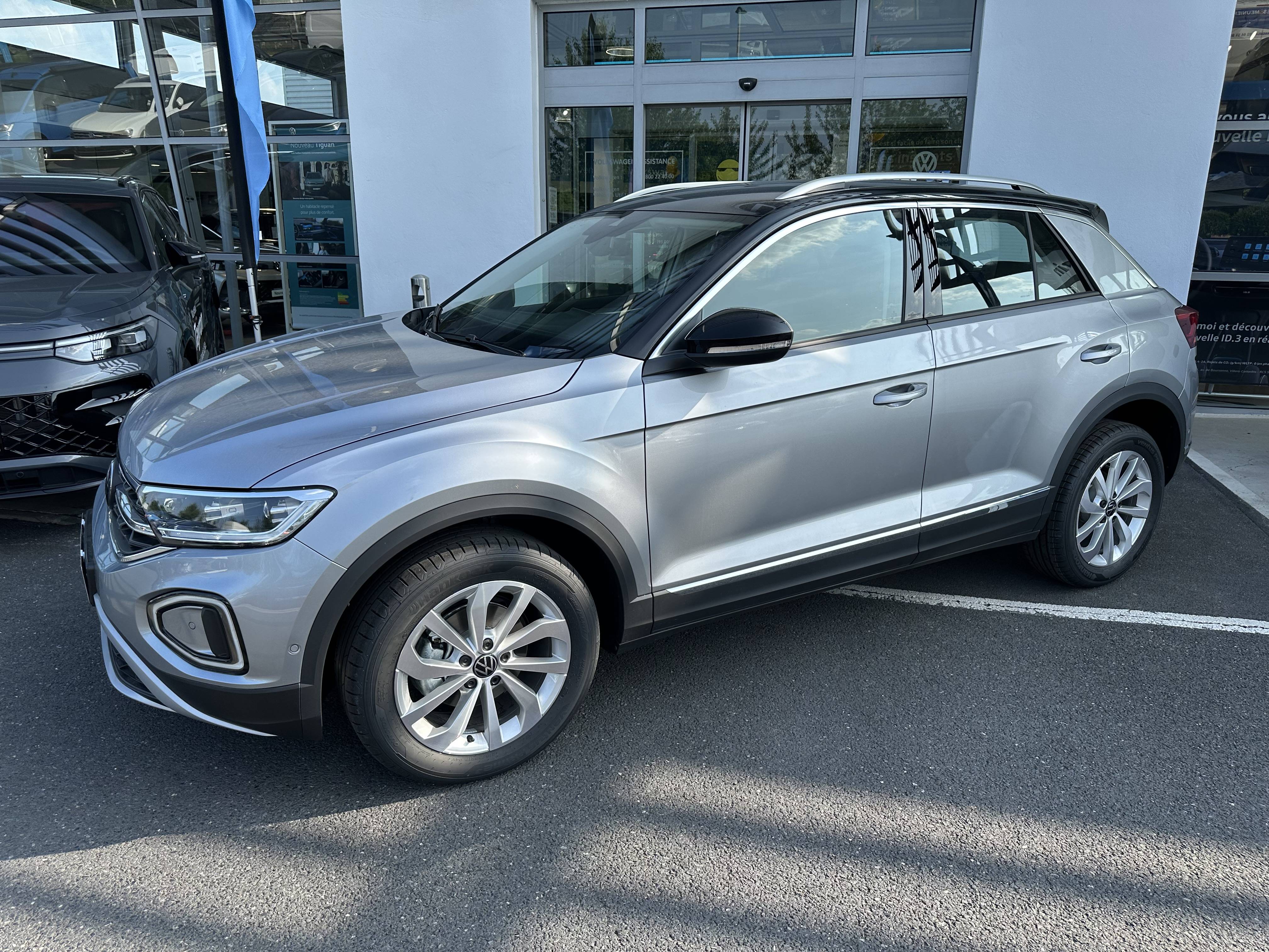 Image de l'annonce principale - Volkswagen T-Roc