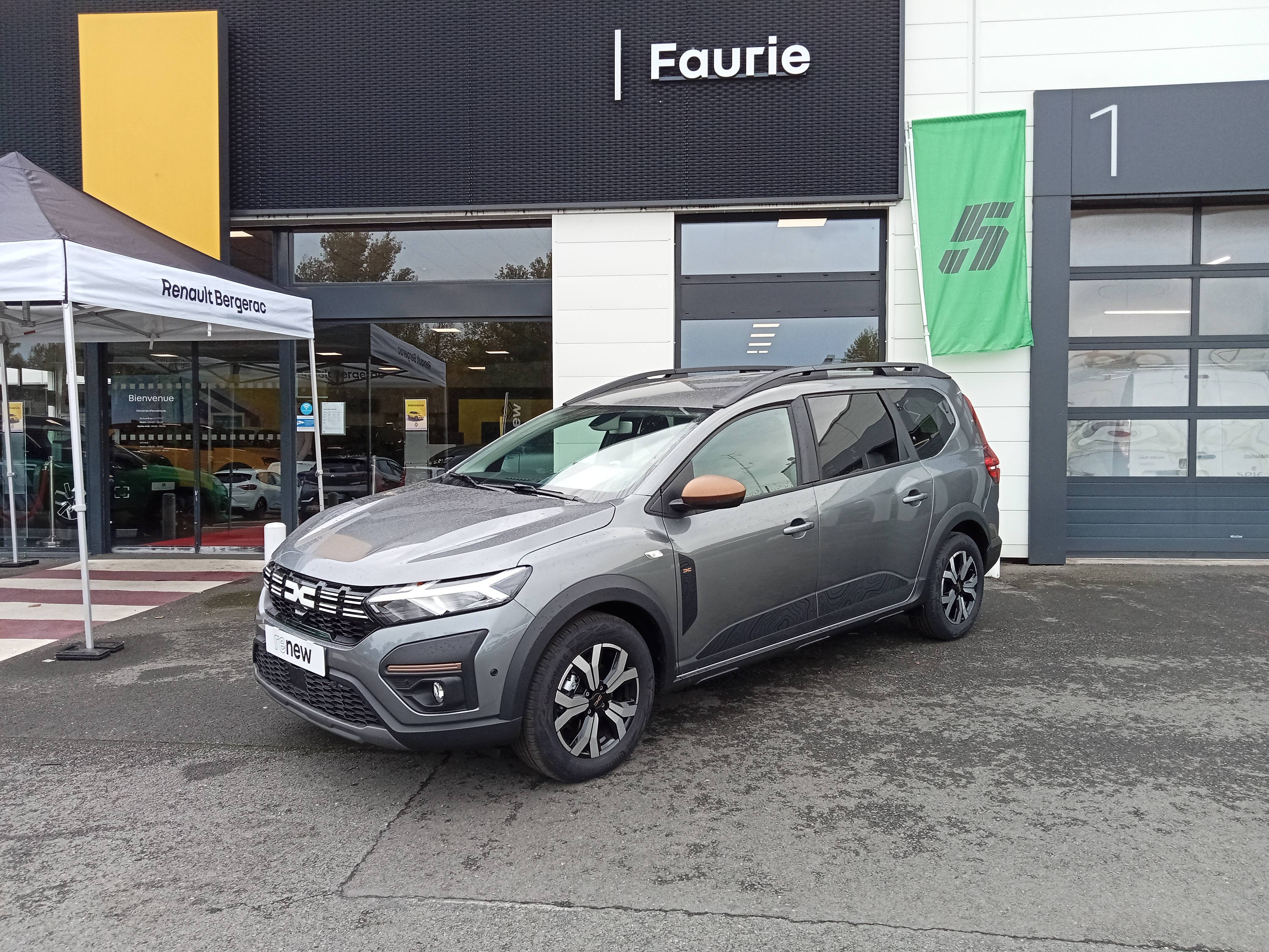 Image de l'annonce principale - Dacia Jogger