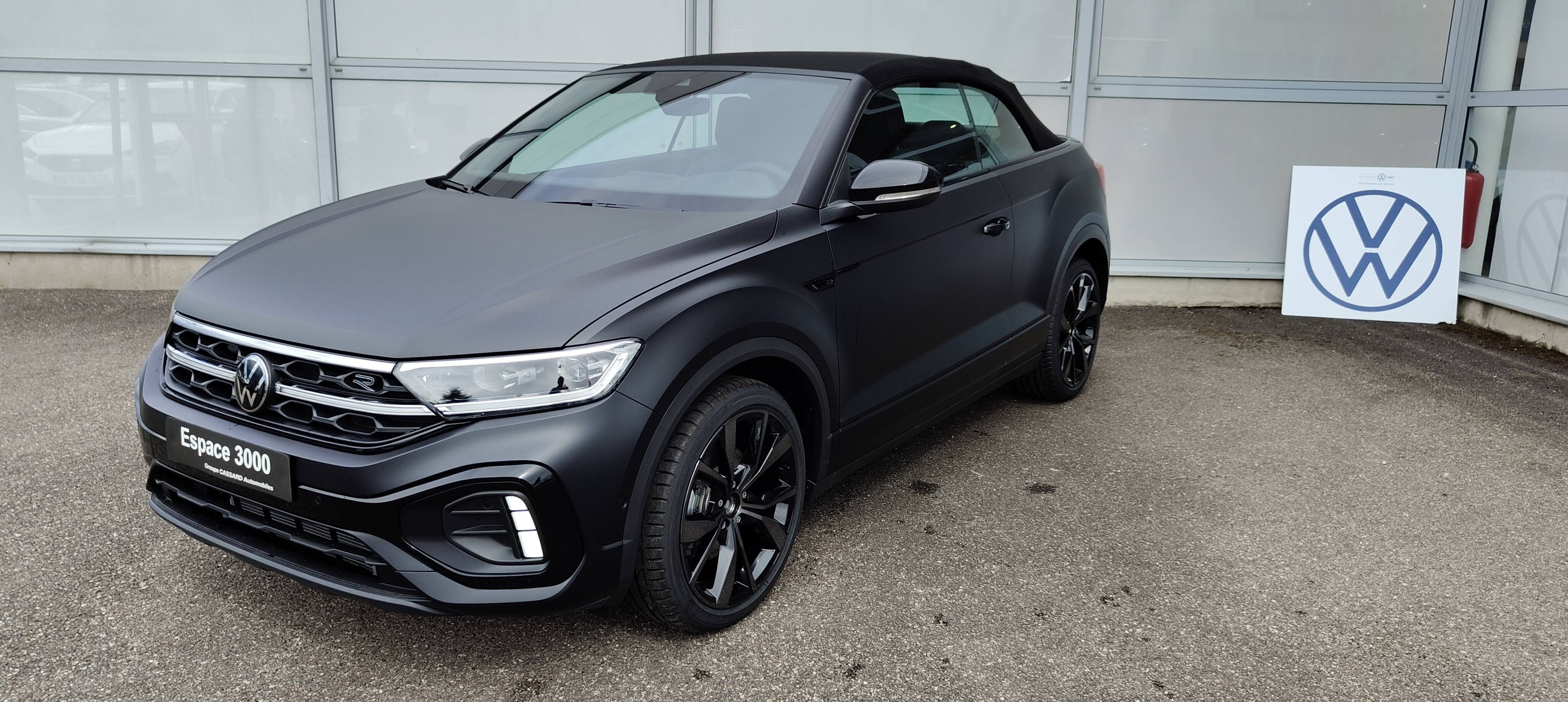 Image de l'annonce principale - Volkswagen T-Roc Cabriolet