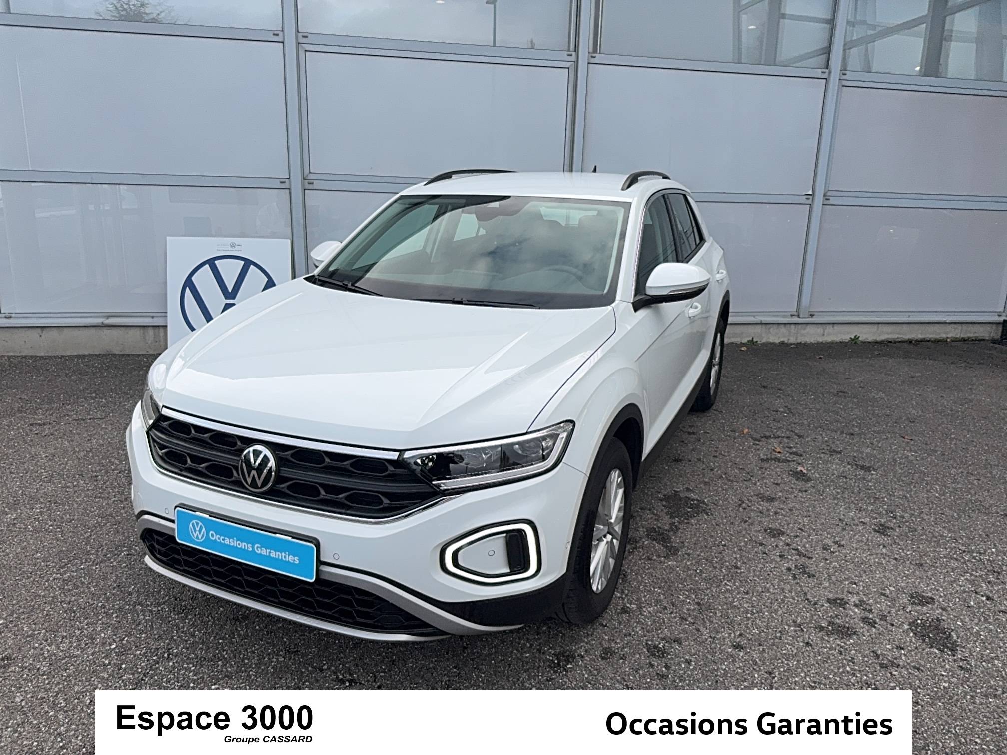 Image de l'annonce principale - Volkswagen T-Roc