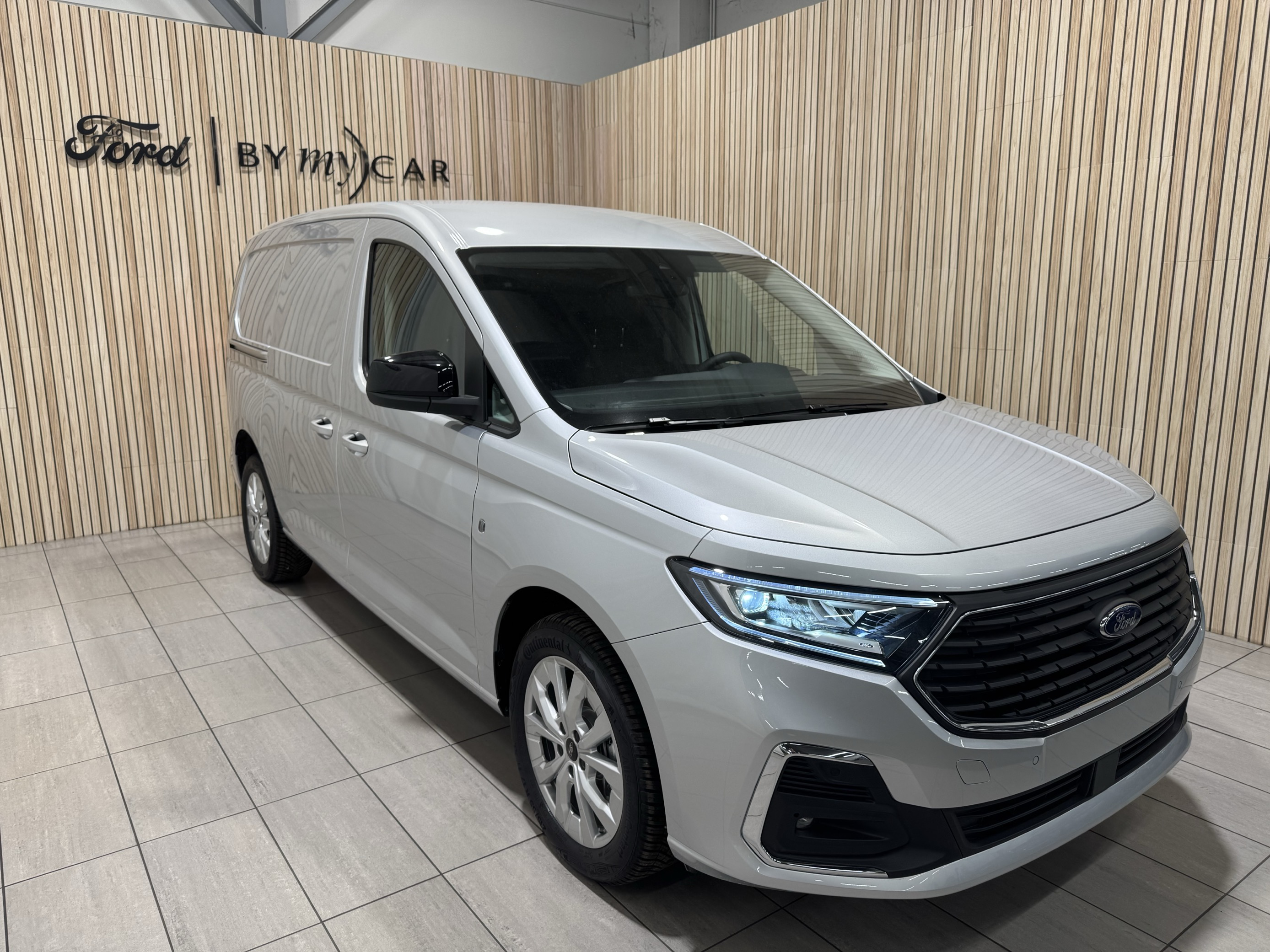 Image de l'annonce principale - Ford Transit Connect