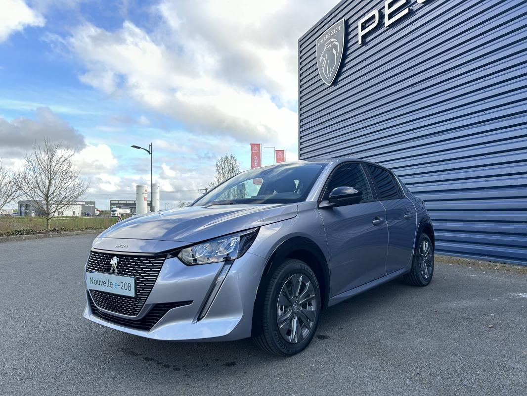 Image de l'annonce principale - Peugeot e-208