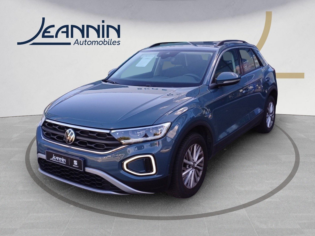 Image de l'annonce principale - Volkswagen T-Roc