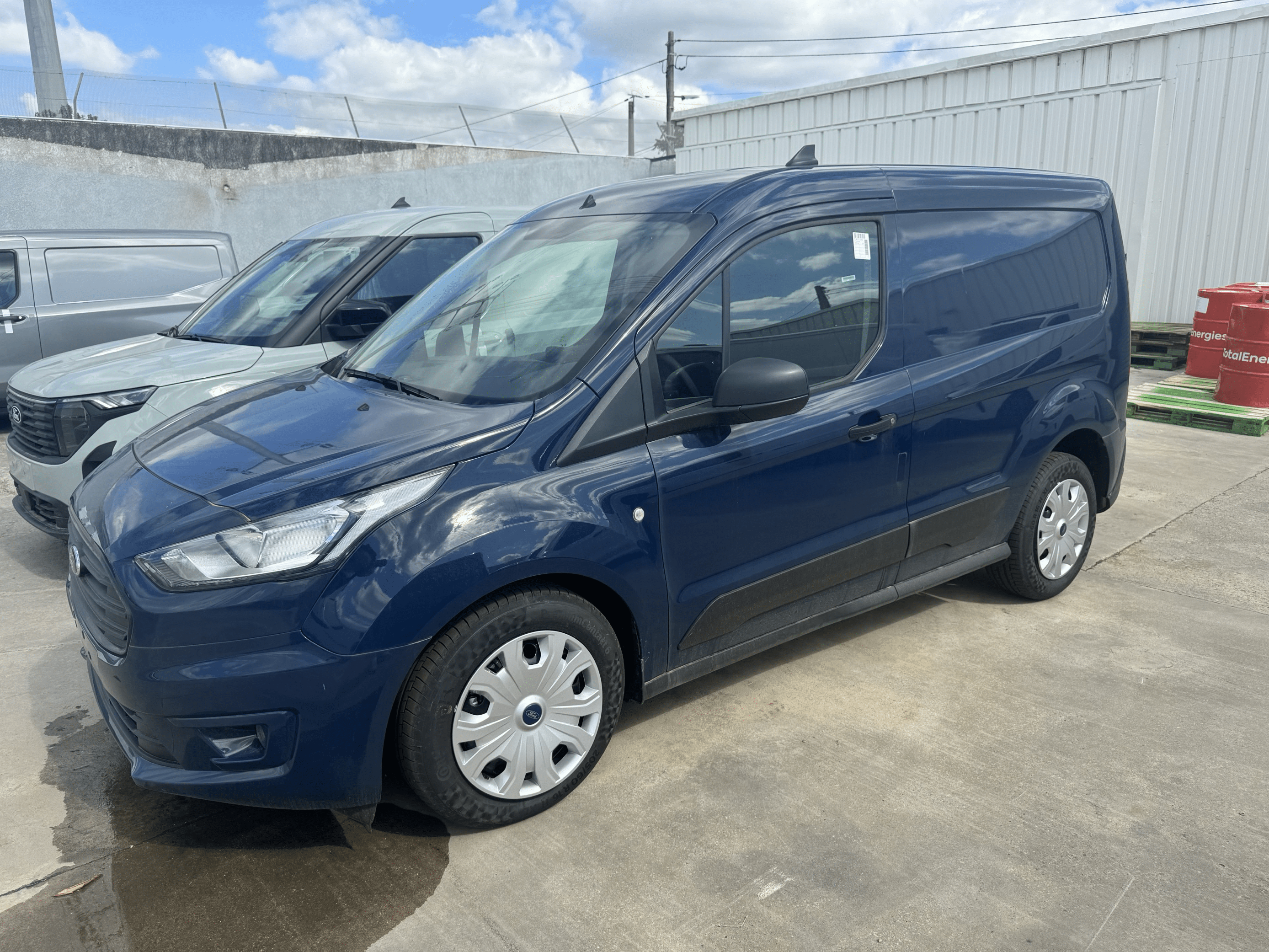 Image de l'annonce principale - Ford Transit Connect